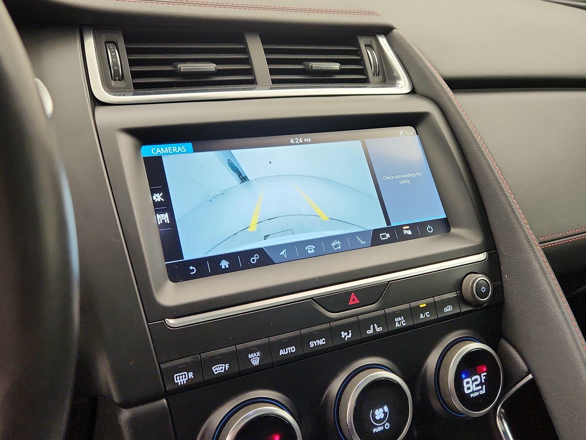 Thumbnail: 2020 Jaguar E-Pace - 15