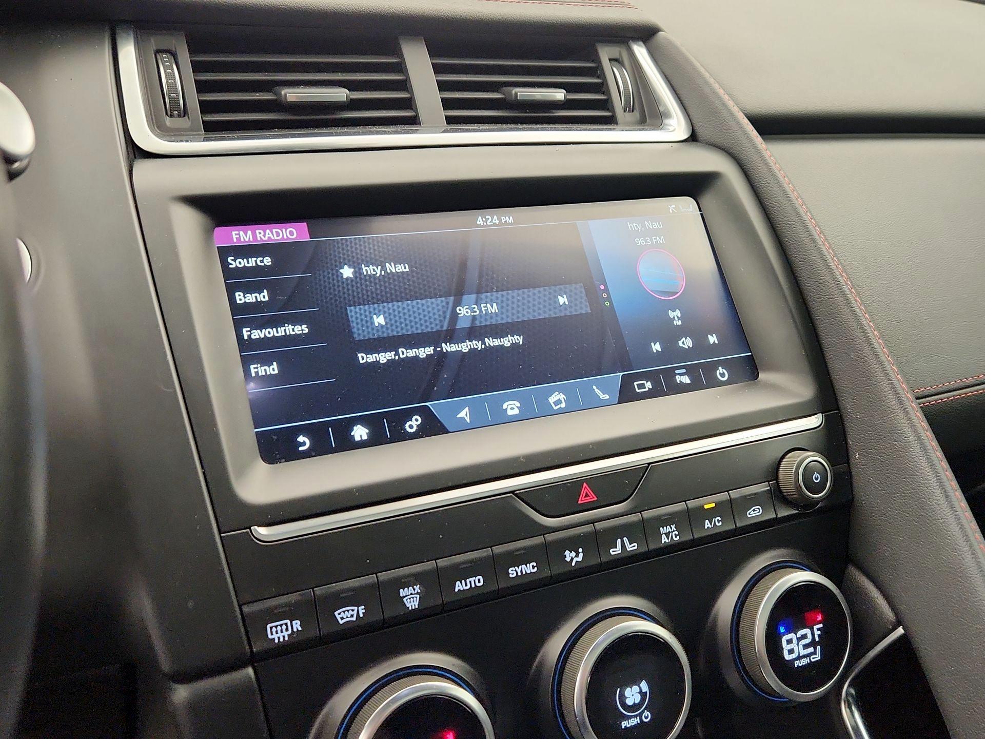 Thumbnail: 2020 Jaguar E-Pace - 16