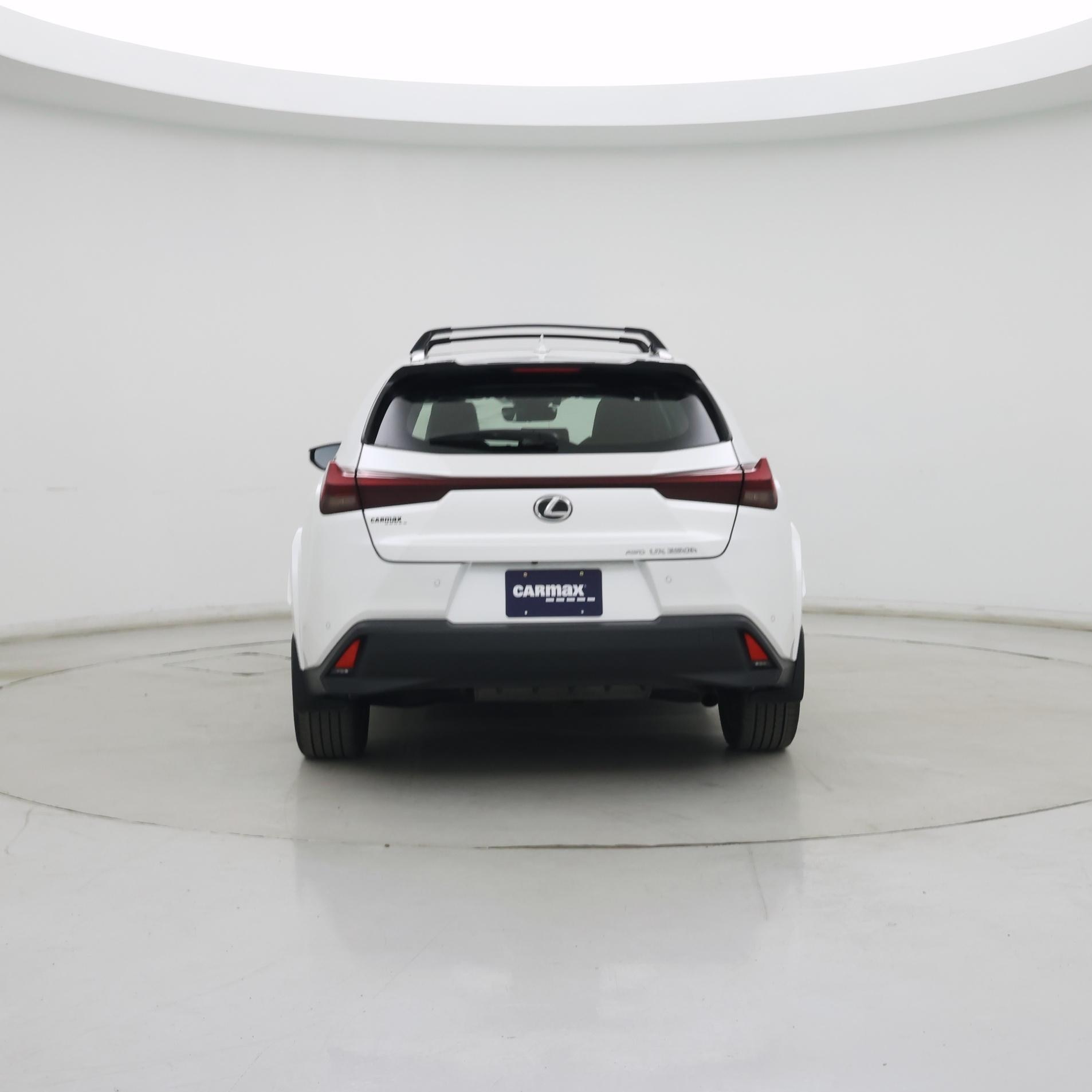 Thumbnail: 2024 Lexus UX - 6