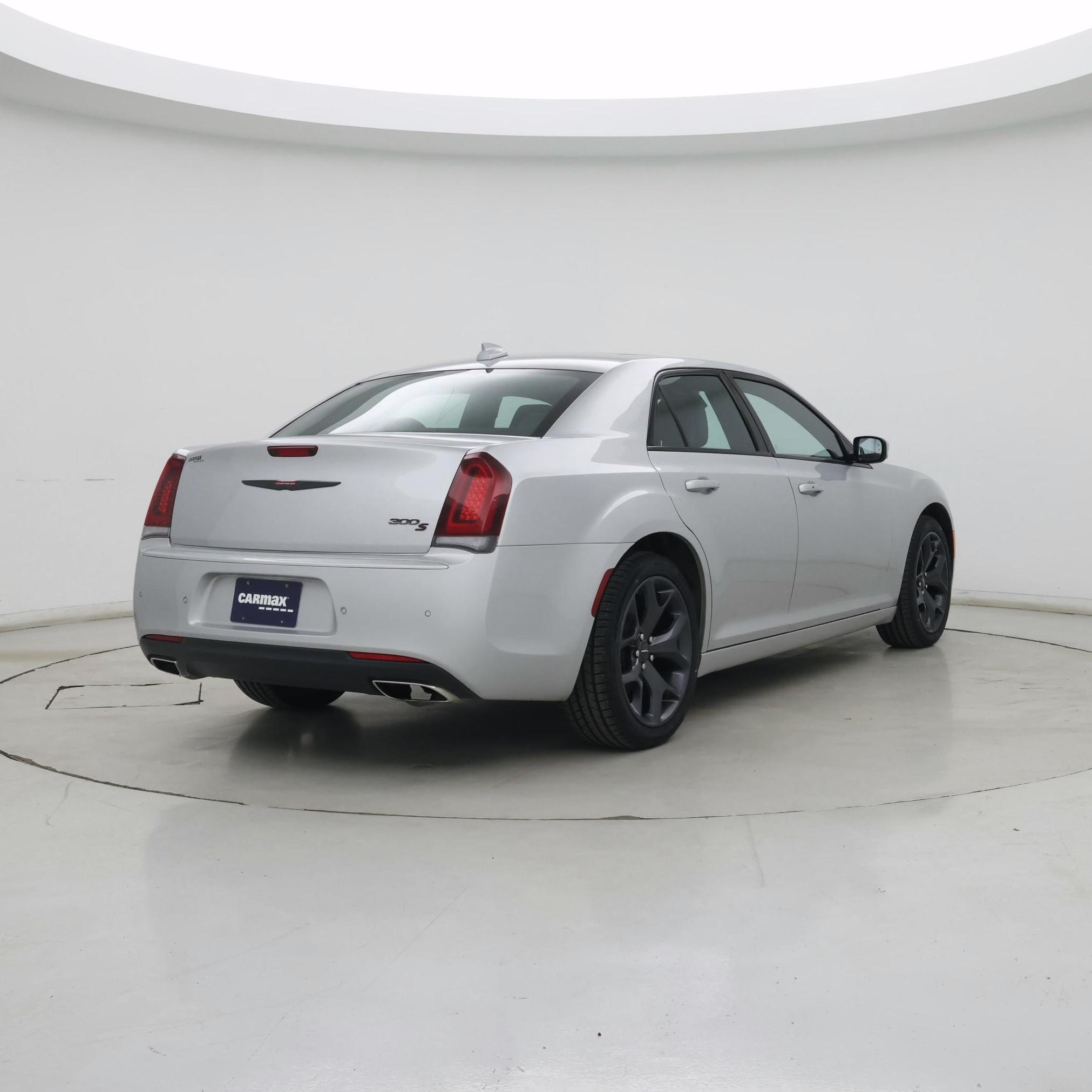 Thumbnail: 2023 Chrysler 300 - 8