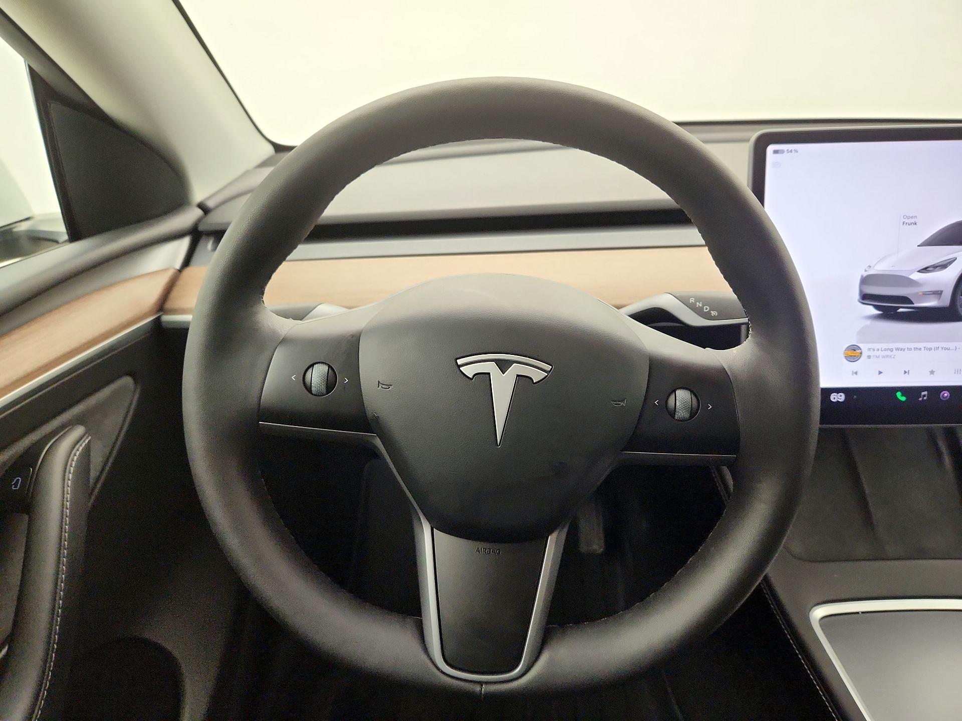 Thumbnail: 2024 Tesla Model Y - 10