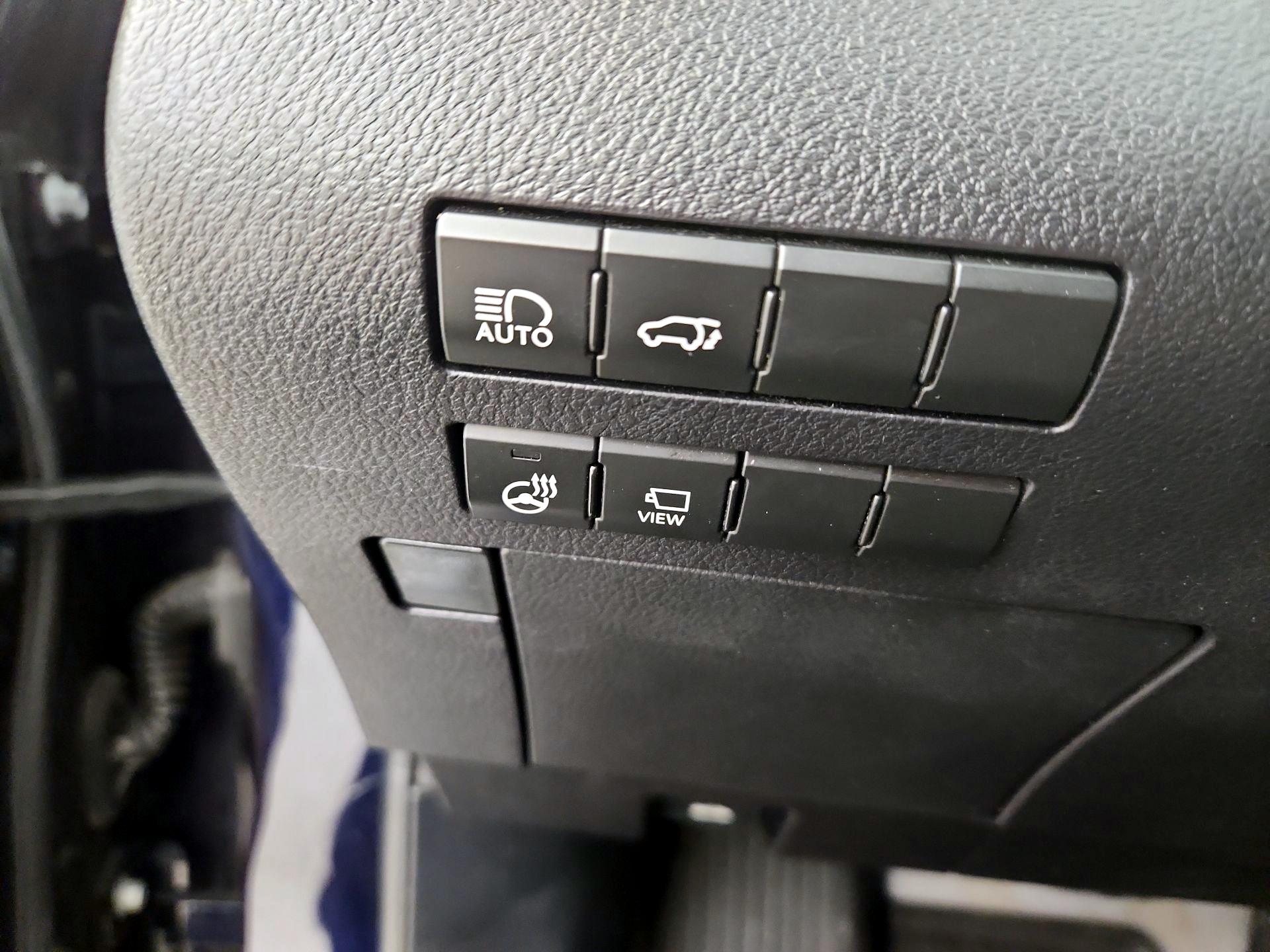 Thumbnail: 2019 Lexus RX - 13