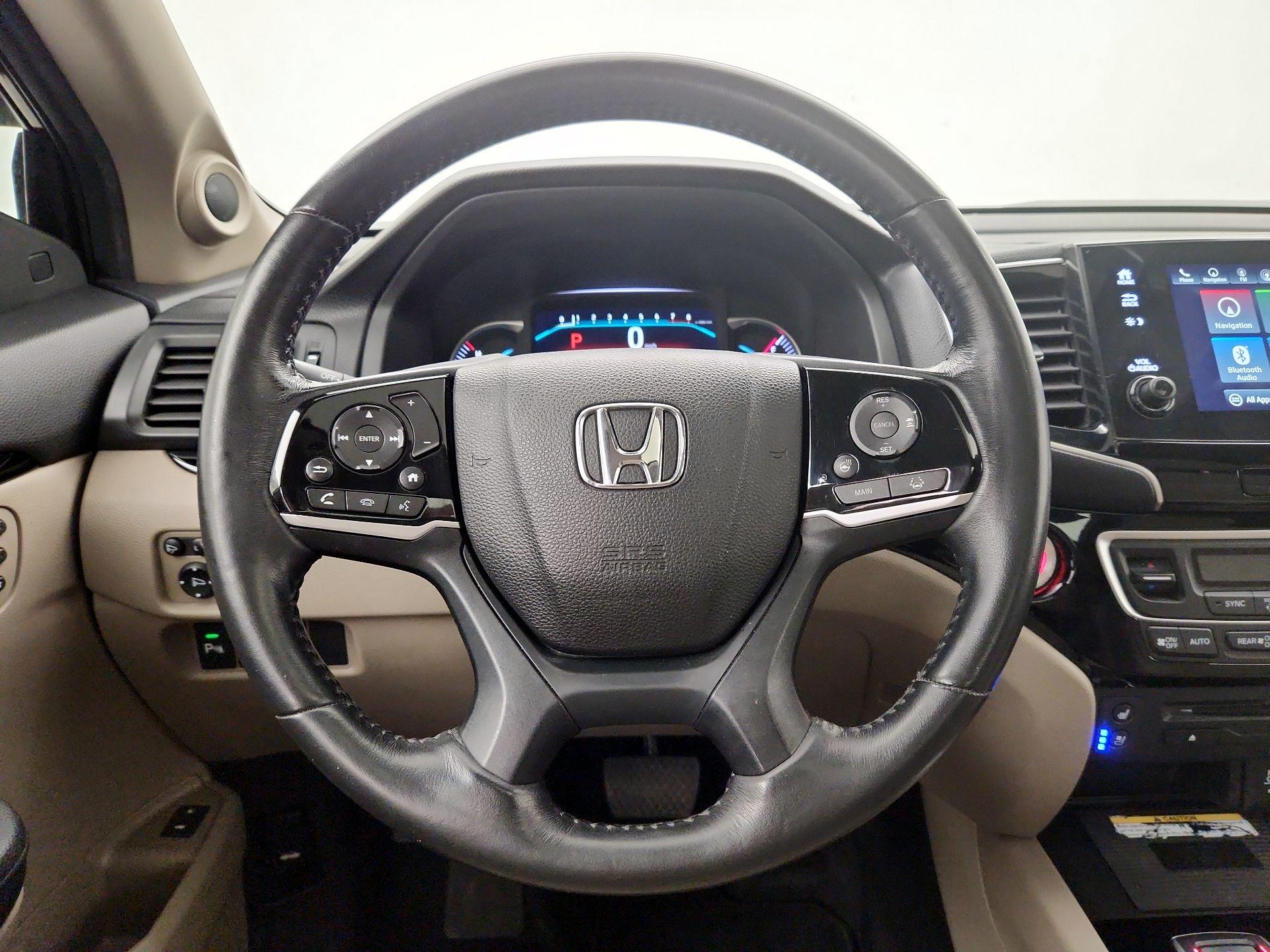 Thumbnail: 2019 Honda Pilot - 10