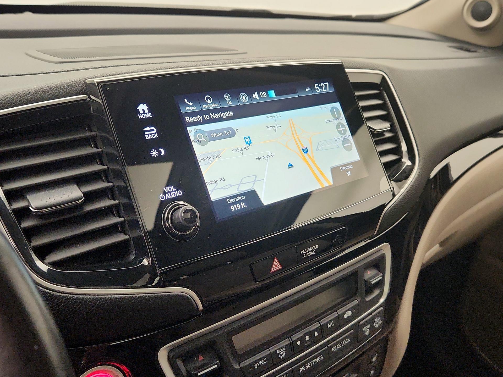 Thumbnail: 2019 Honda Pilot - 14