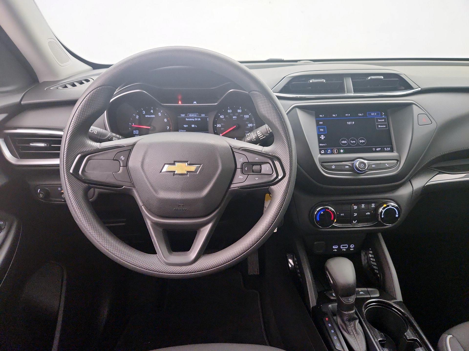 Thumbnail: 2022 Chevrolet TrailBlazer - 10