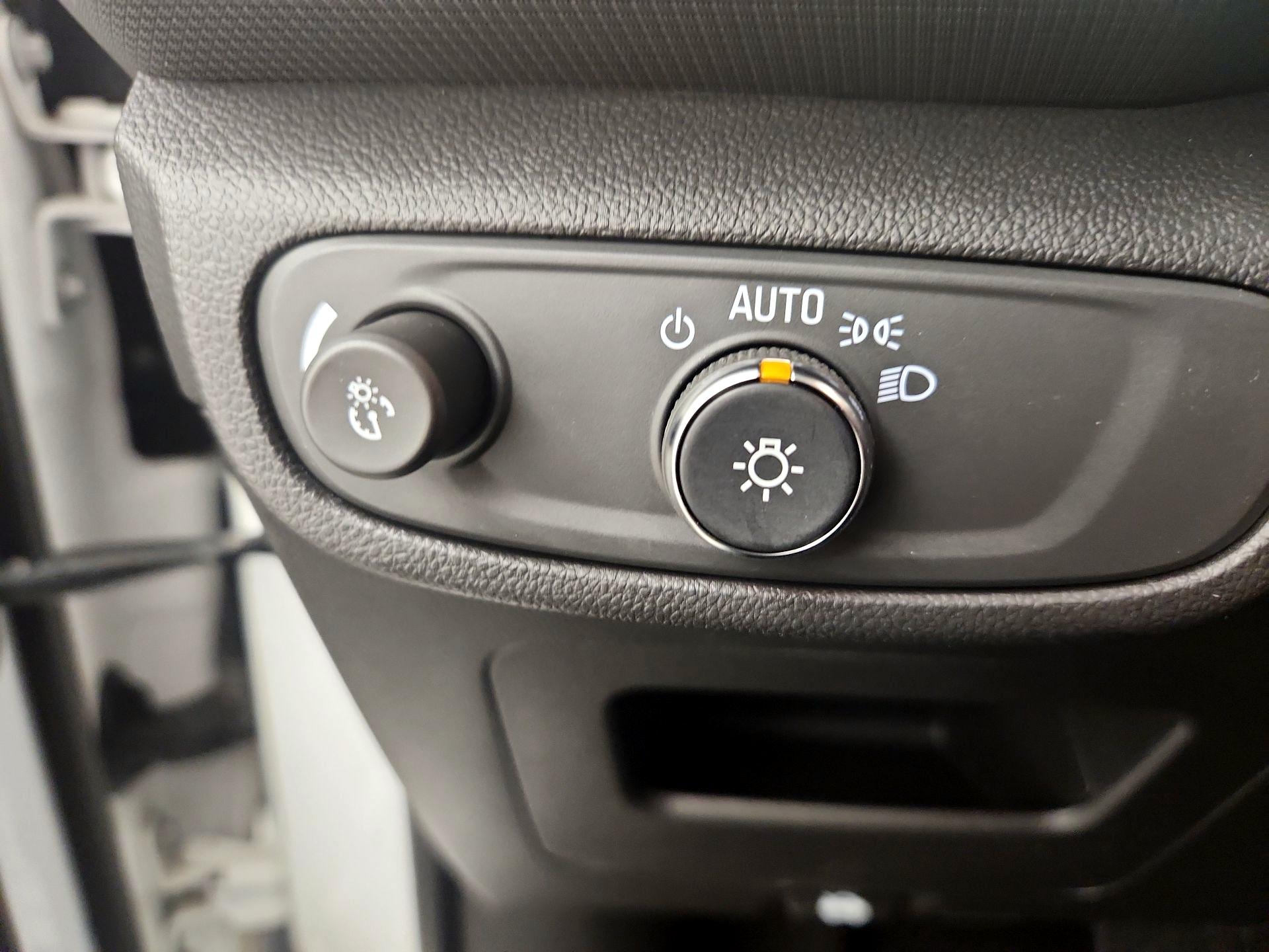 Thumbnail: 2022 Chevrolet TrailBlazer - 13