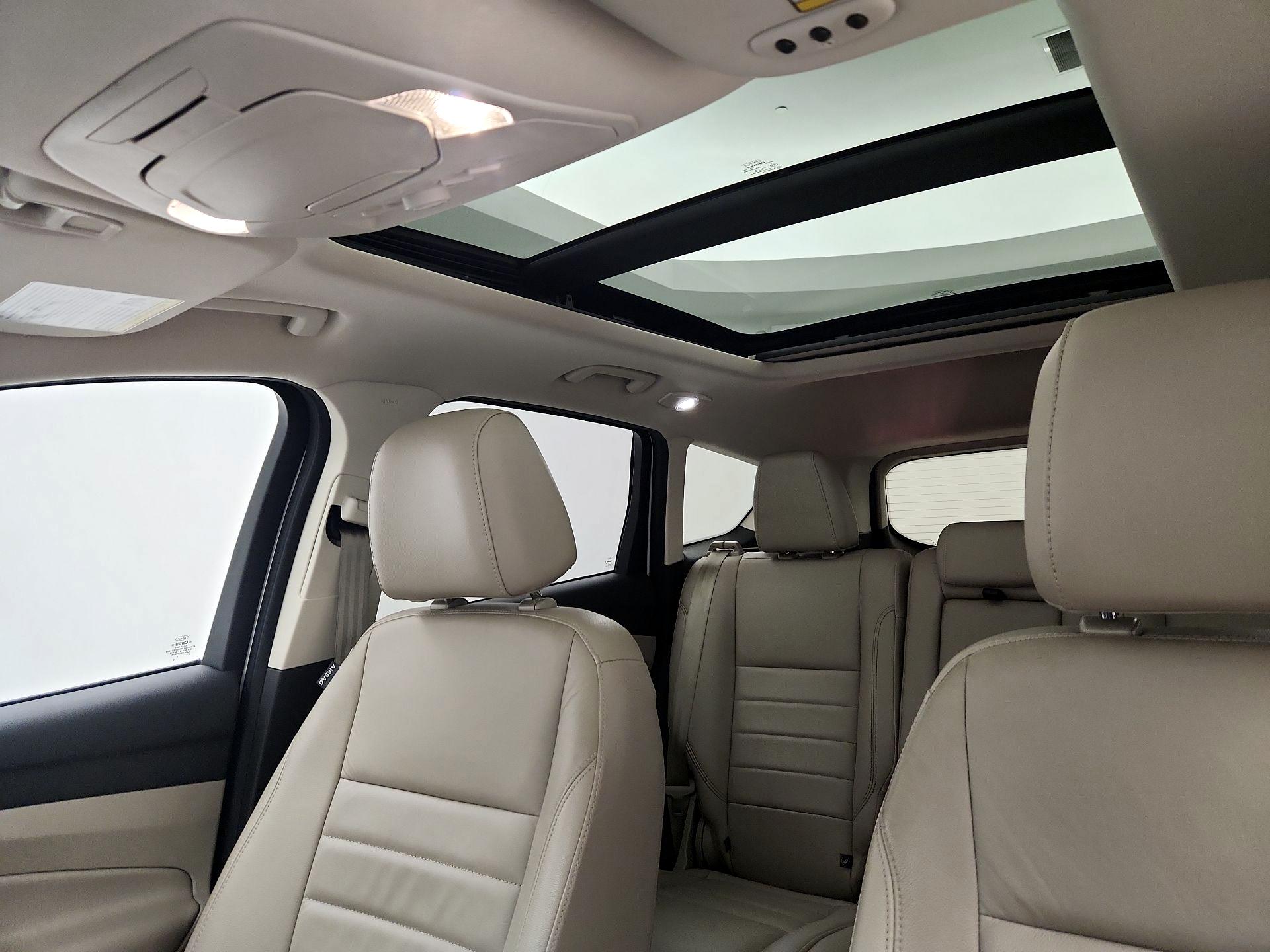 Thumbnail: 2015 Ford Escape - 20