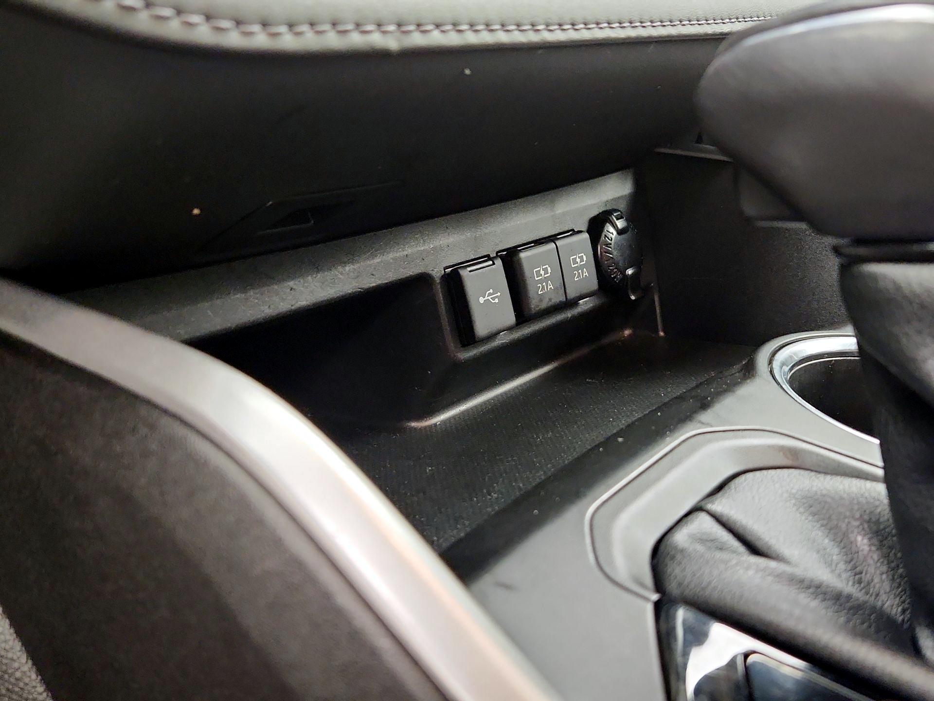 Thumbnail: 2021 Toyota Highlander - 19