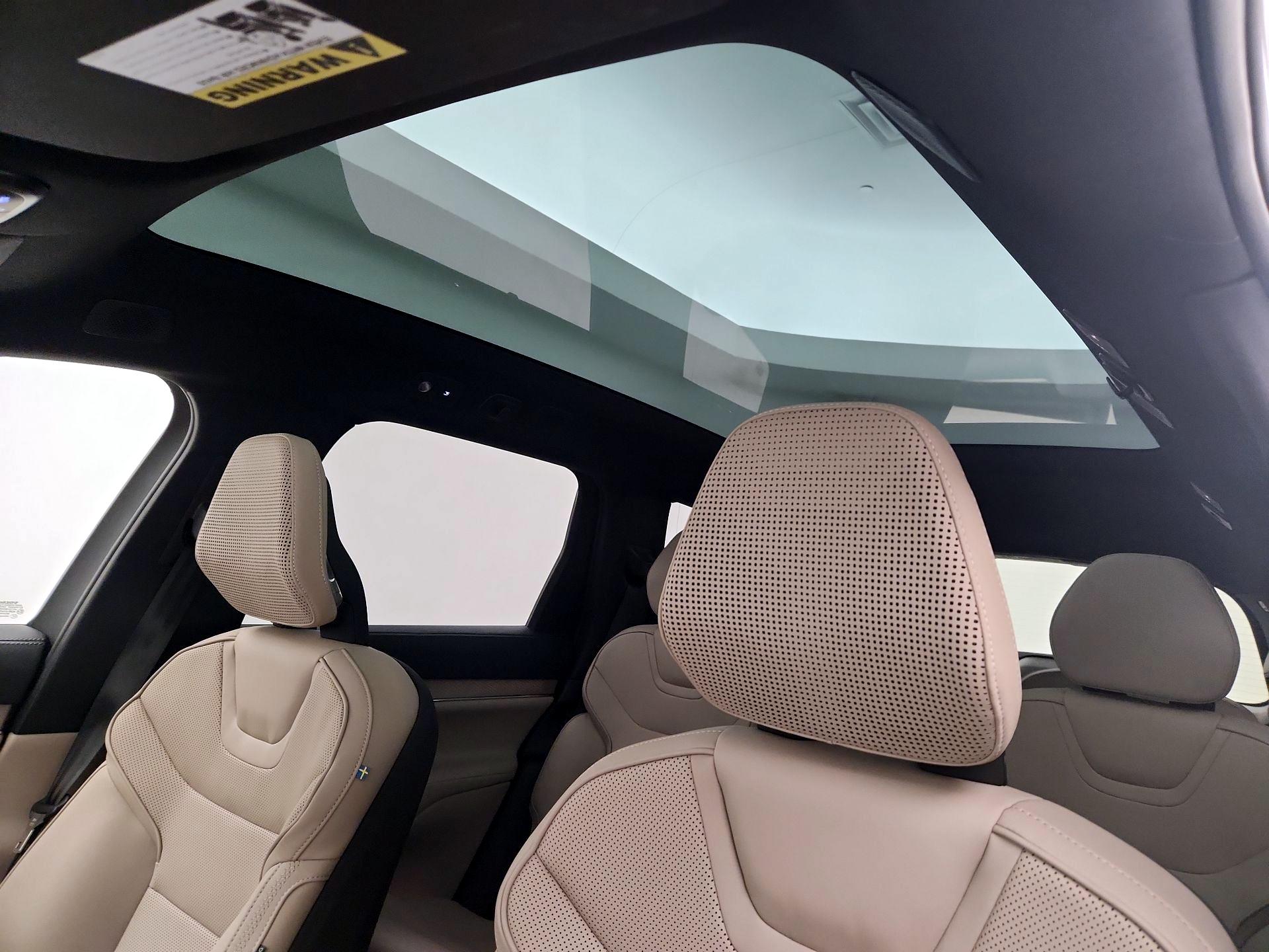 Thumbnail: 2025 Volvo EX90 - 19