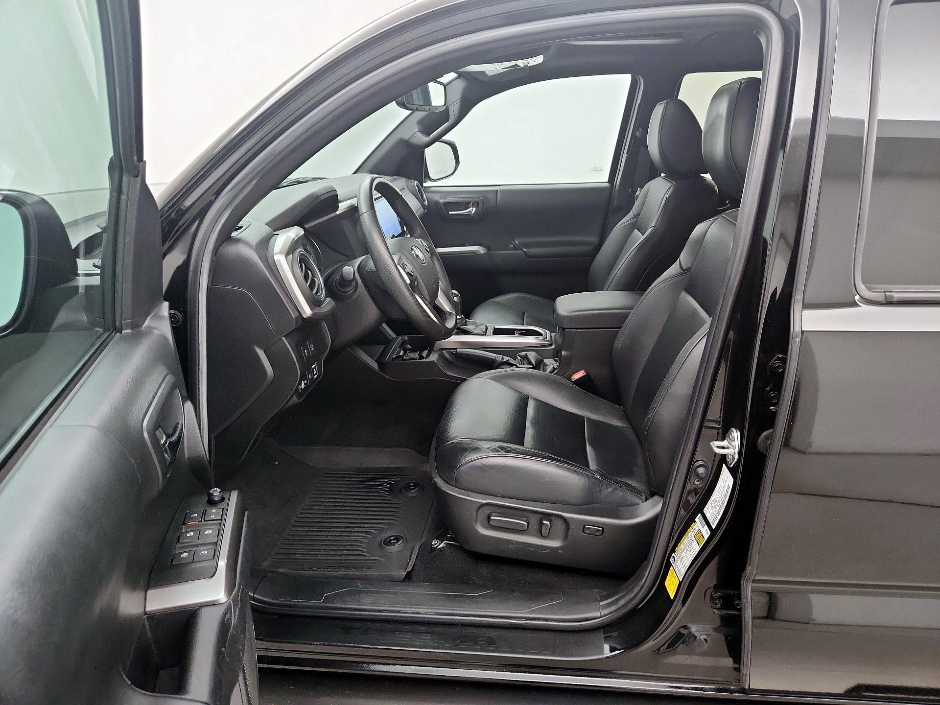 Thumbnail: 2023 Toyota Tacoma - 11