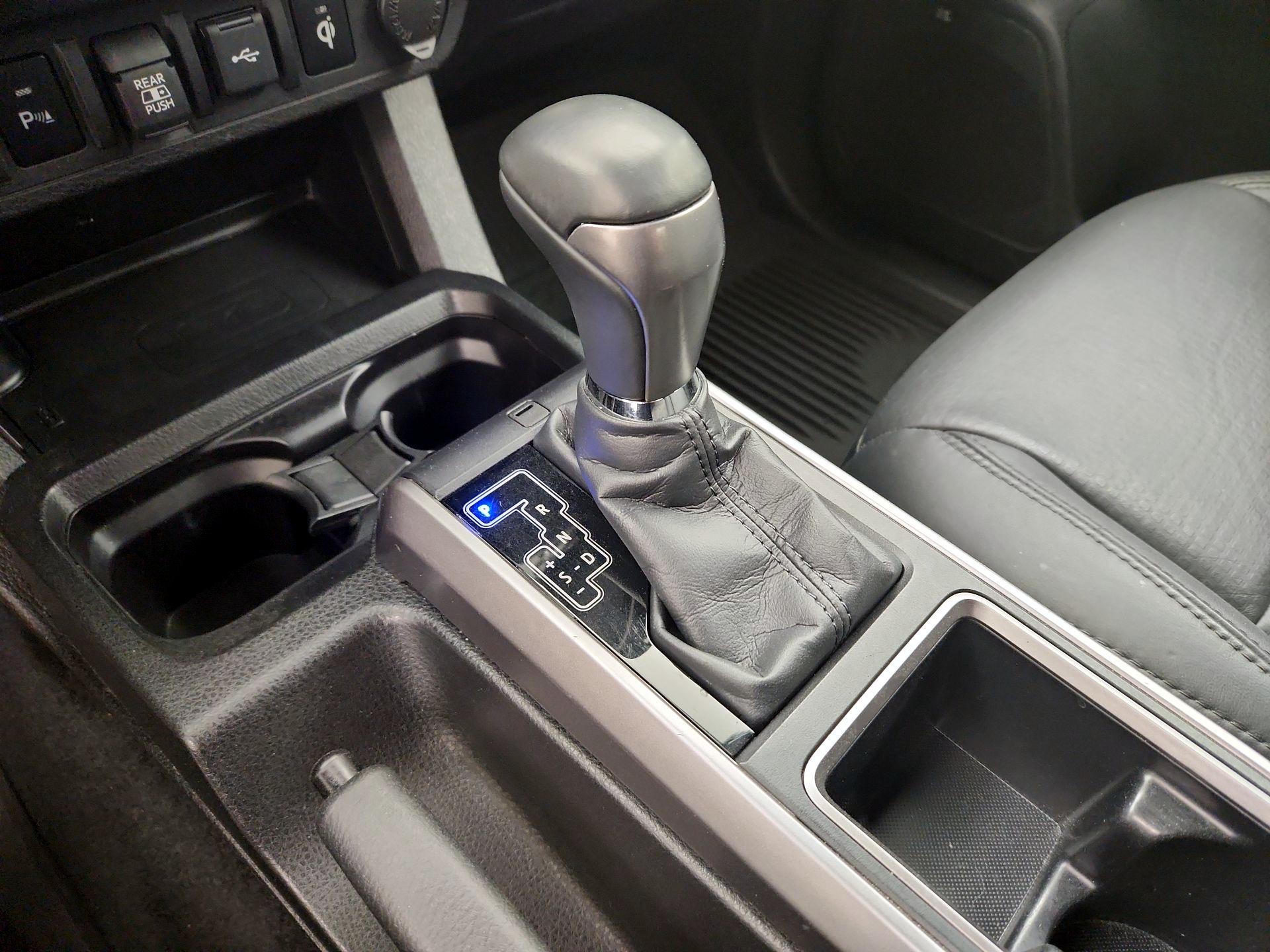 Thumbnail: 2023 Toyota Tacoma - 18