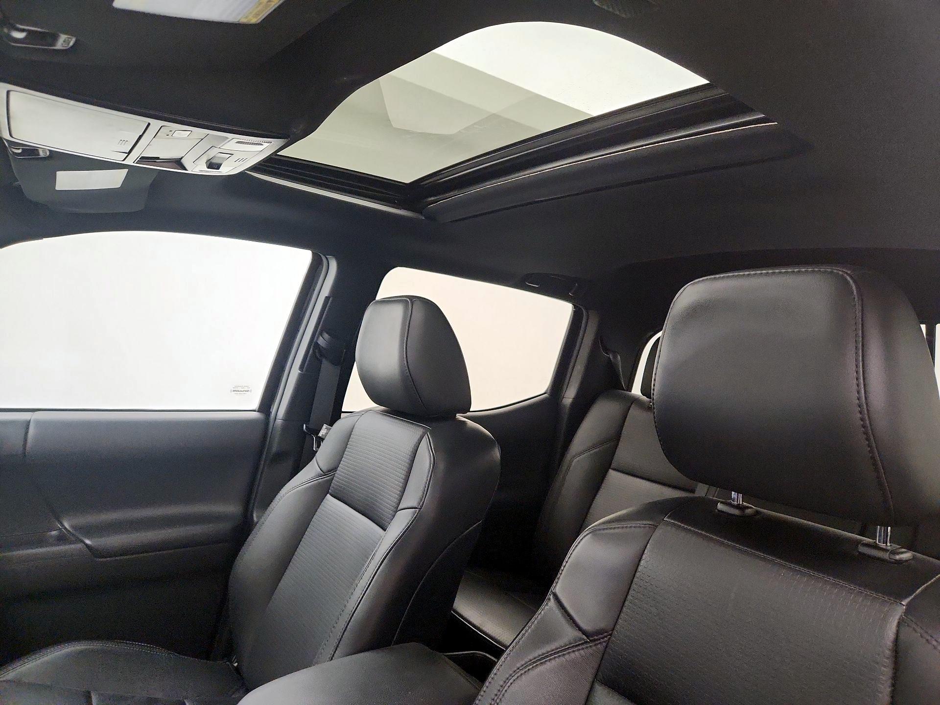 Thumbnail: 2023 Toyota Tacoma - 20