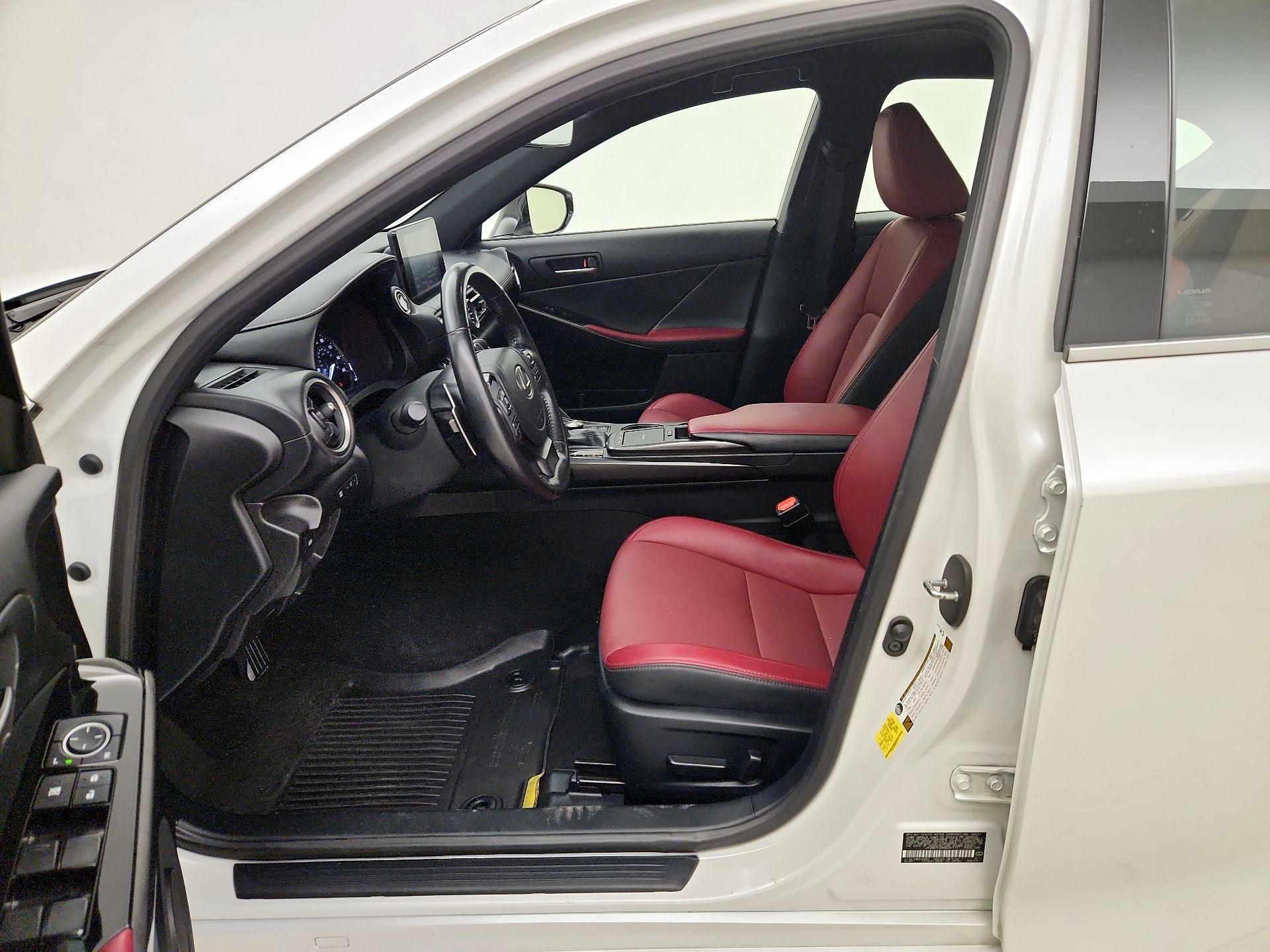 Thumbnail: 2021 Lexus IS - 11