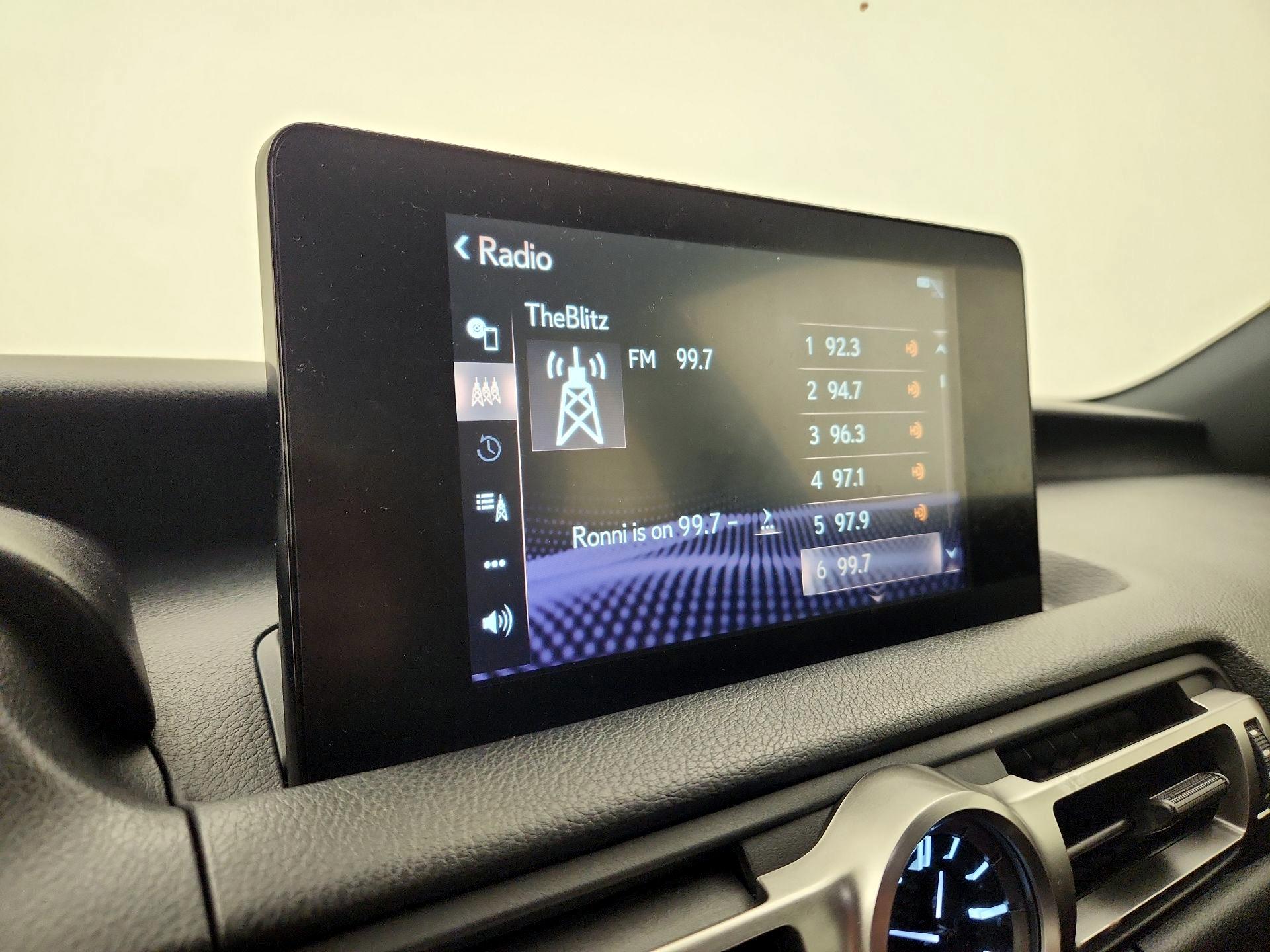 Thumbnail: 2021 Lexus IS - 15