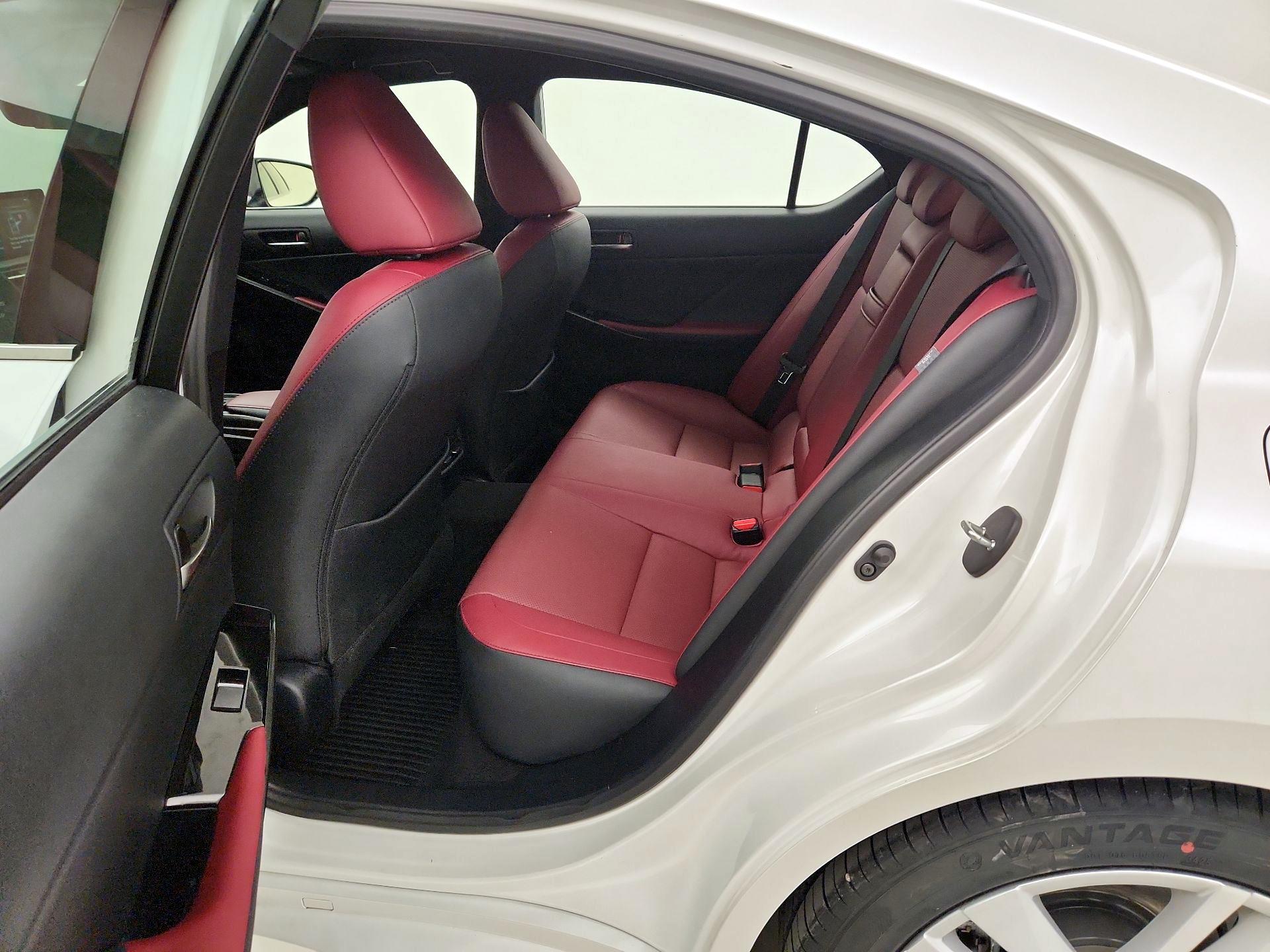 Thumbnail: 2021 Lexus IS - 19