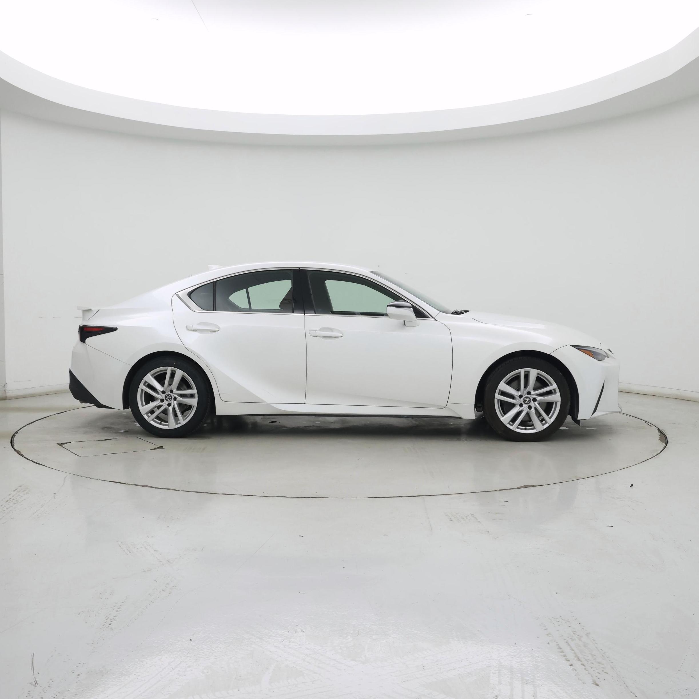 Thumbnail: 2021 Lexus IS - 7