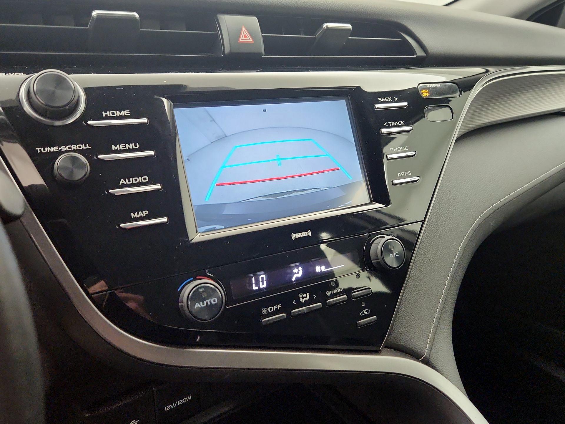 Thumbnail: 2020 Toyota Camry - 14