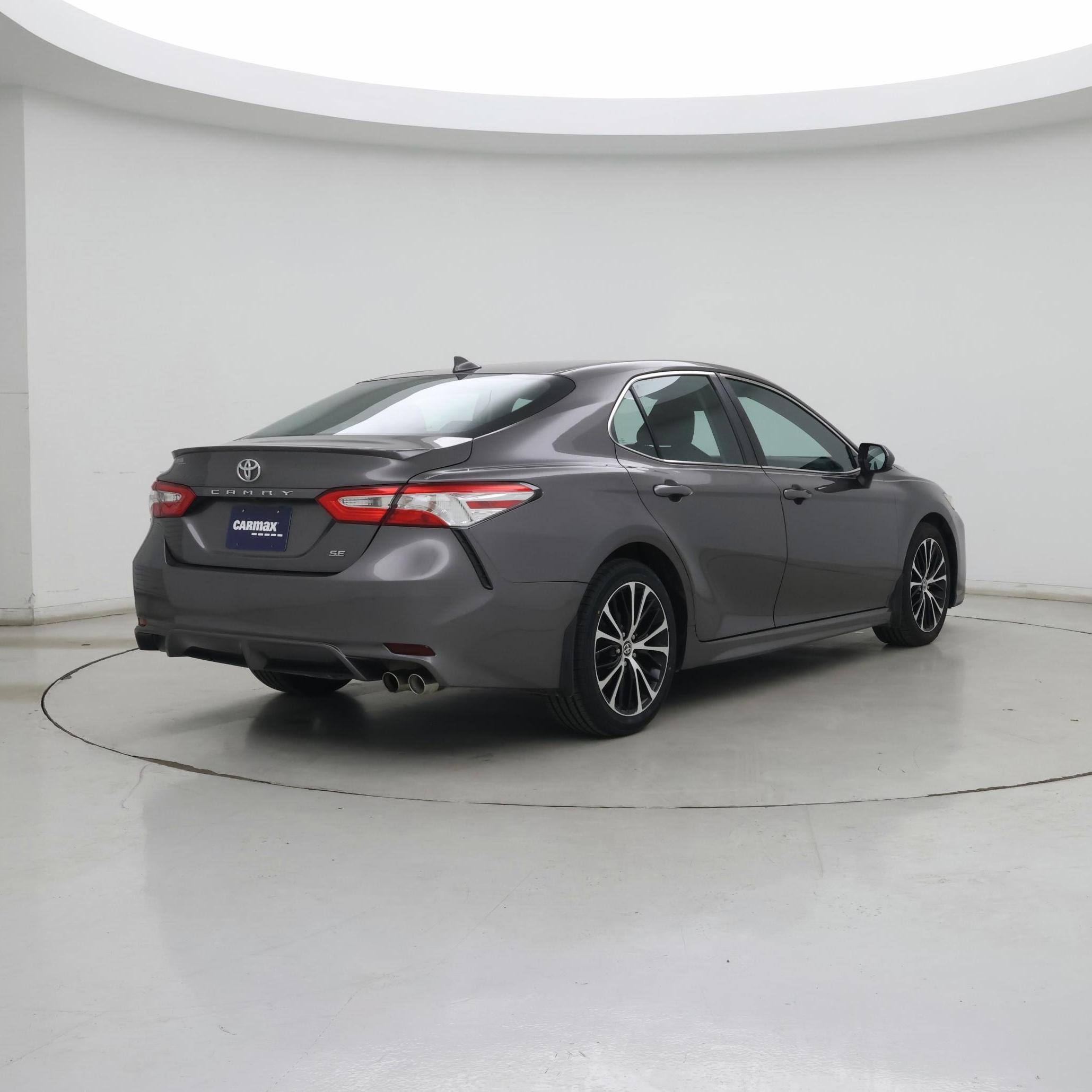 Thumbnail: 2020 Toyota Camry - 8