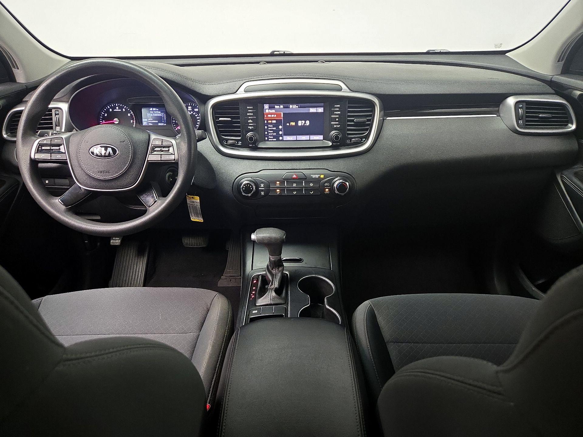 Thumbnail: 2020 Kia Sorento - 9