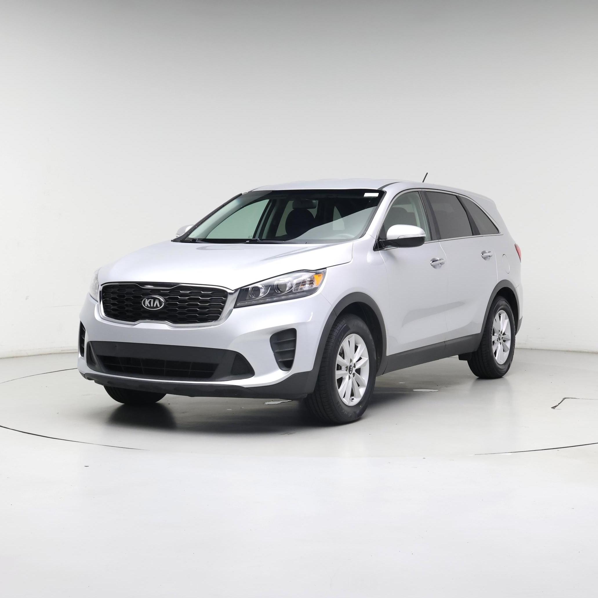 Thumbnail: 2020 Kia Sorento - 4