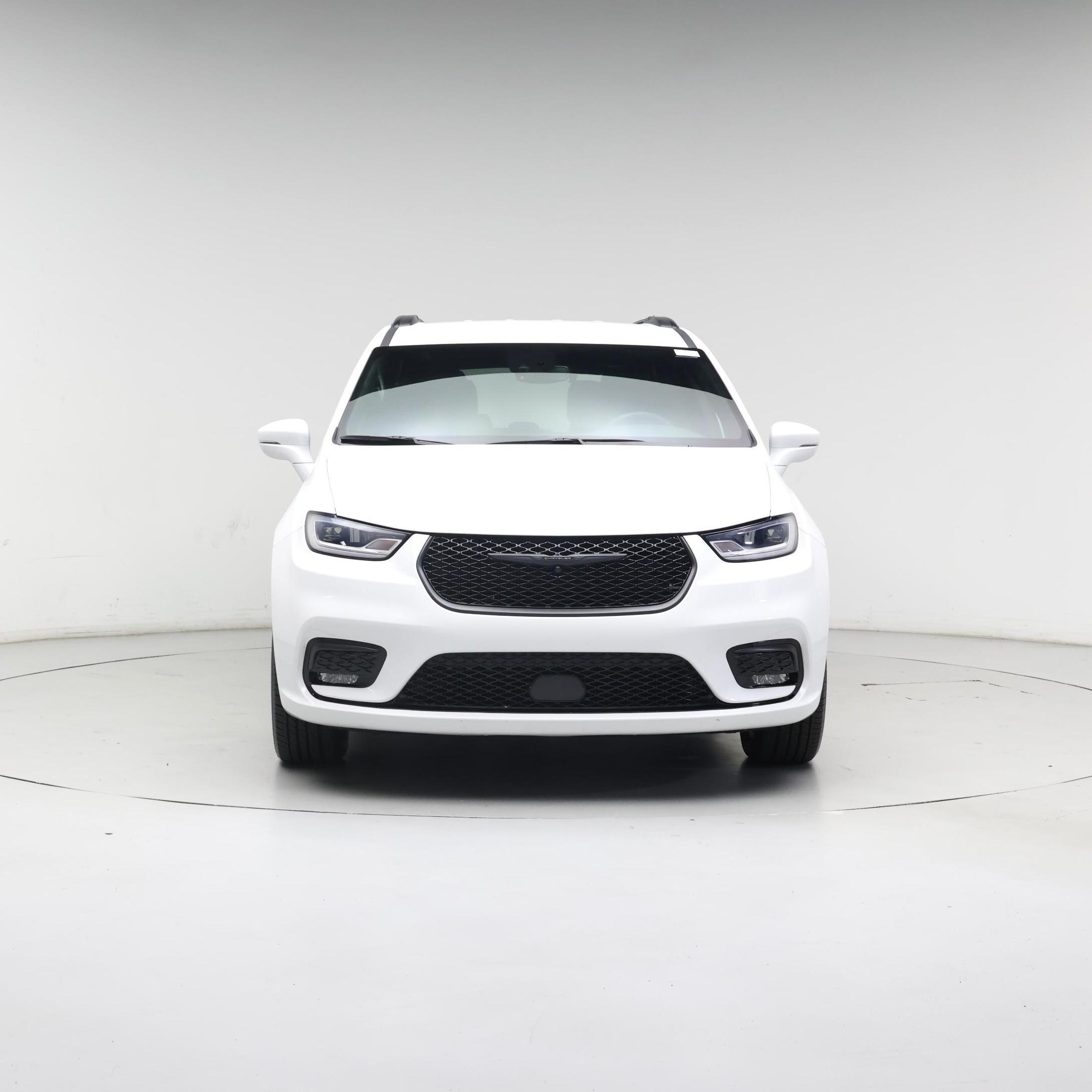 Thumbnail: 2022 Chrysler Pacifica - 5