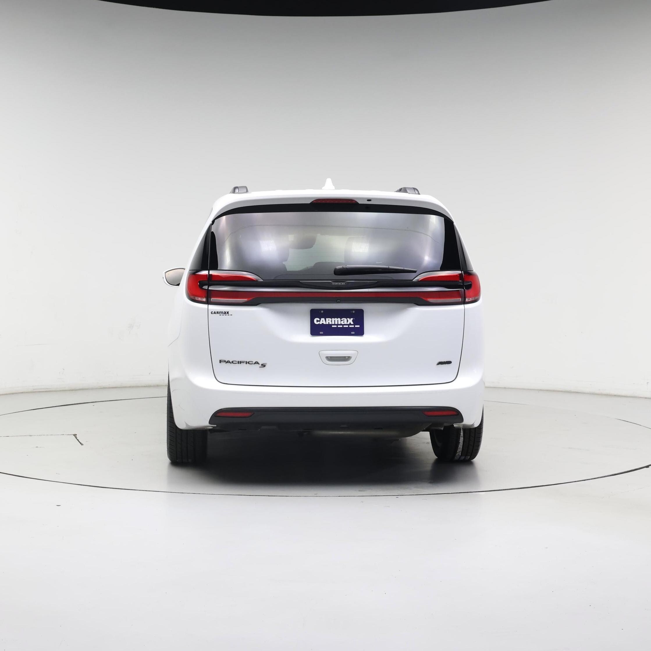 Thumbnail: 2022 Chrysler Pacifica - 6