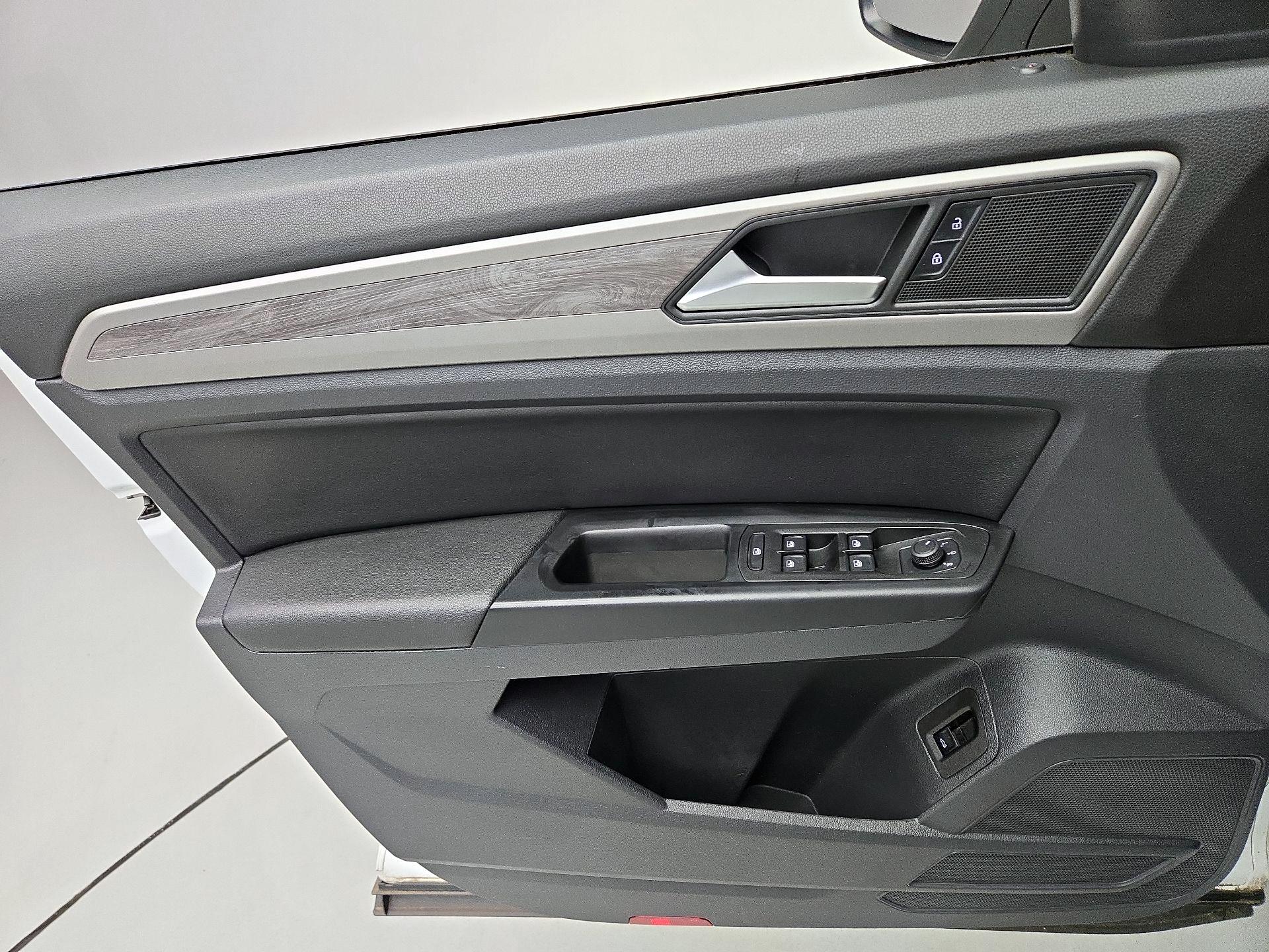 Thumbnail: 2020 Volkswagen Atlas - 12