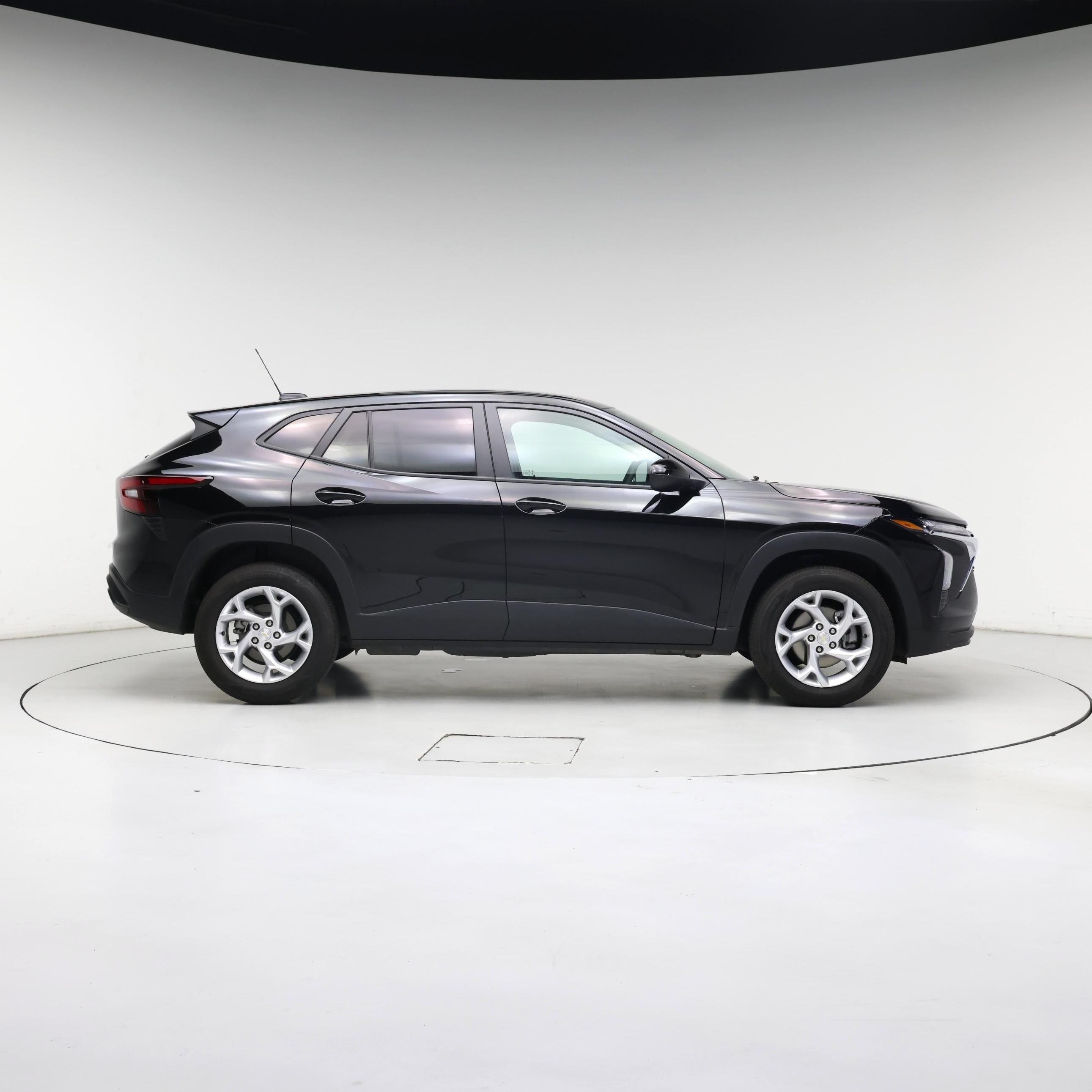 Thumbnail: 2025 Chevrolet Trax - 7