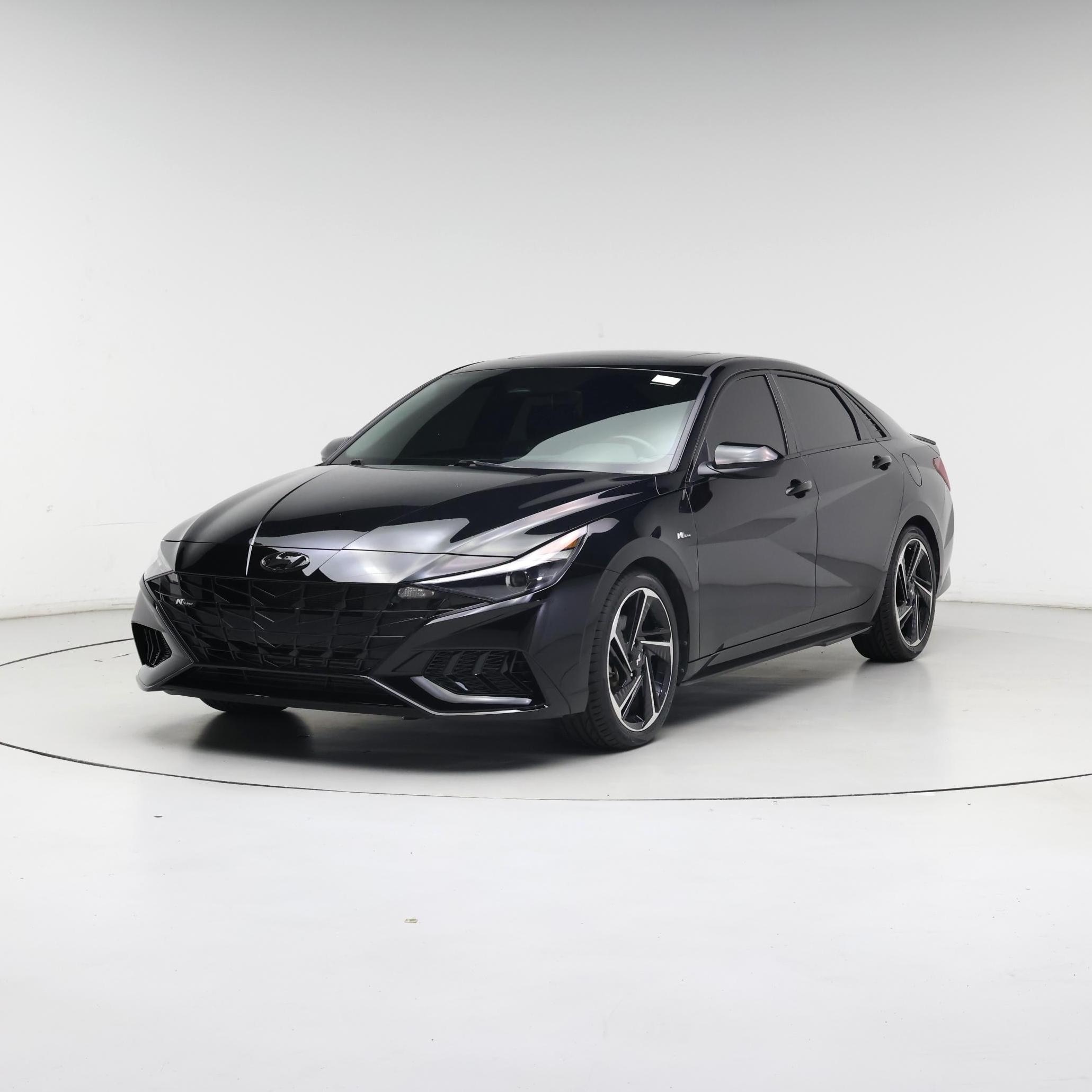 Thumbnail: 2023 Hyundai Elantra - 4