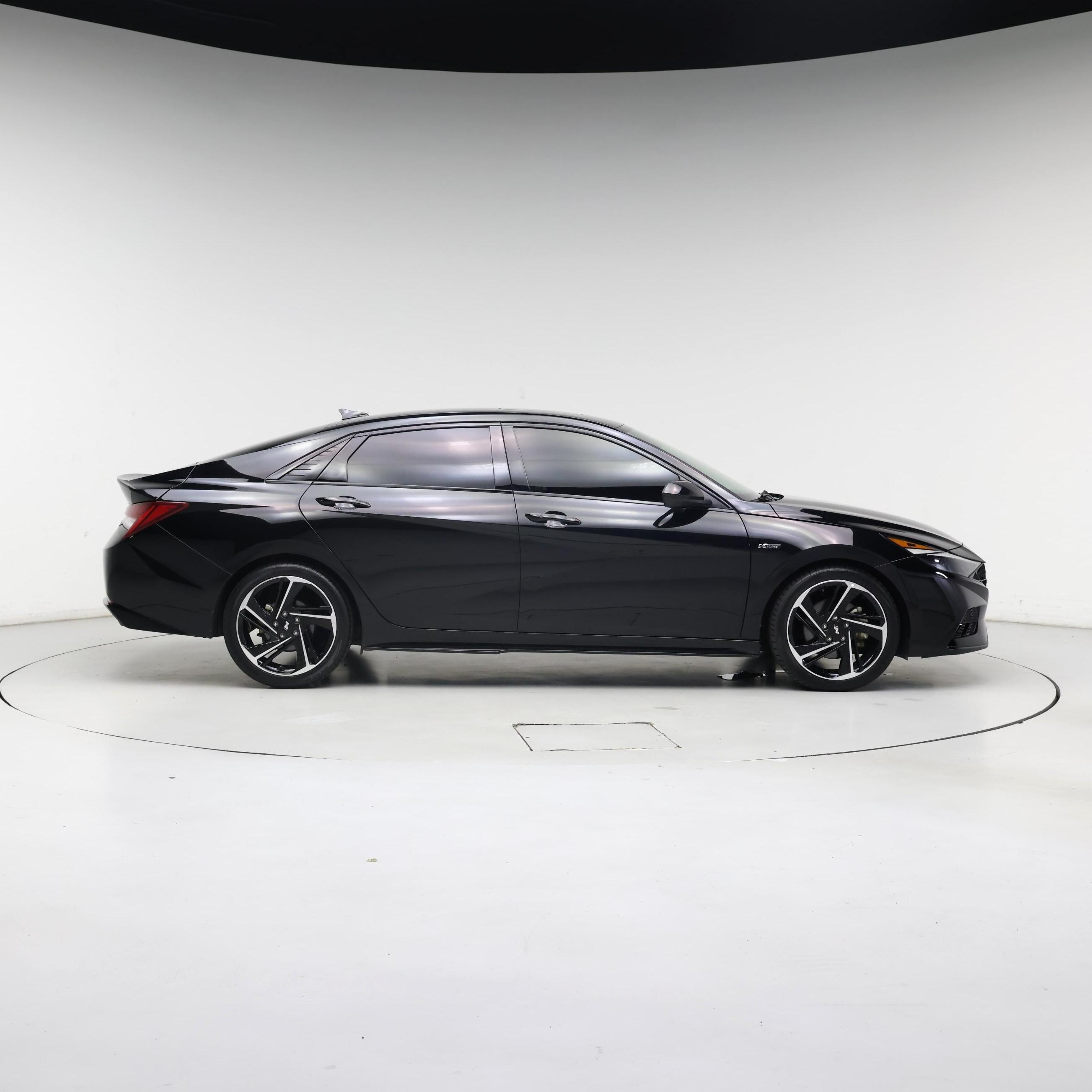 Thumbnail: 2023 Hyundai Elantra - 7