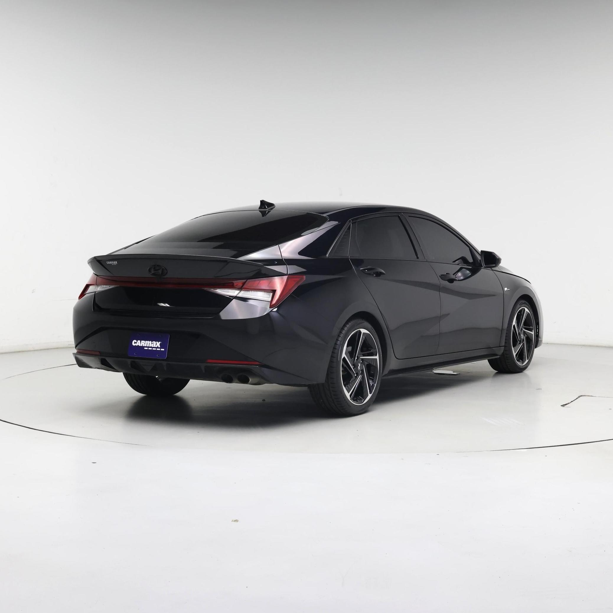 Thumbnail: 2023 Hyundai Elantra - 8
