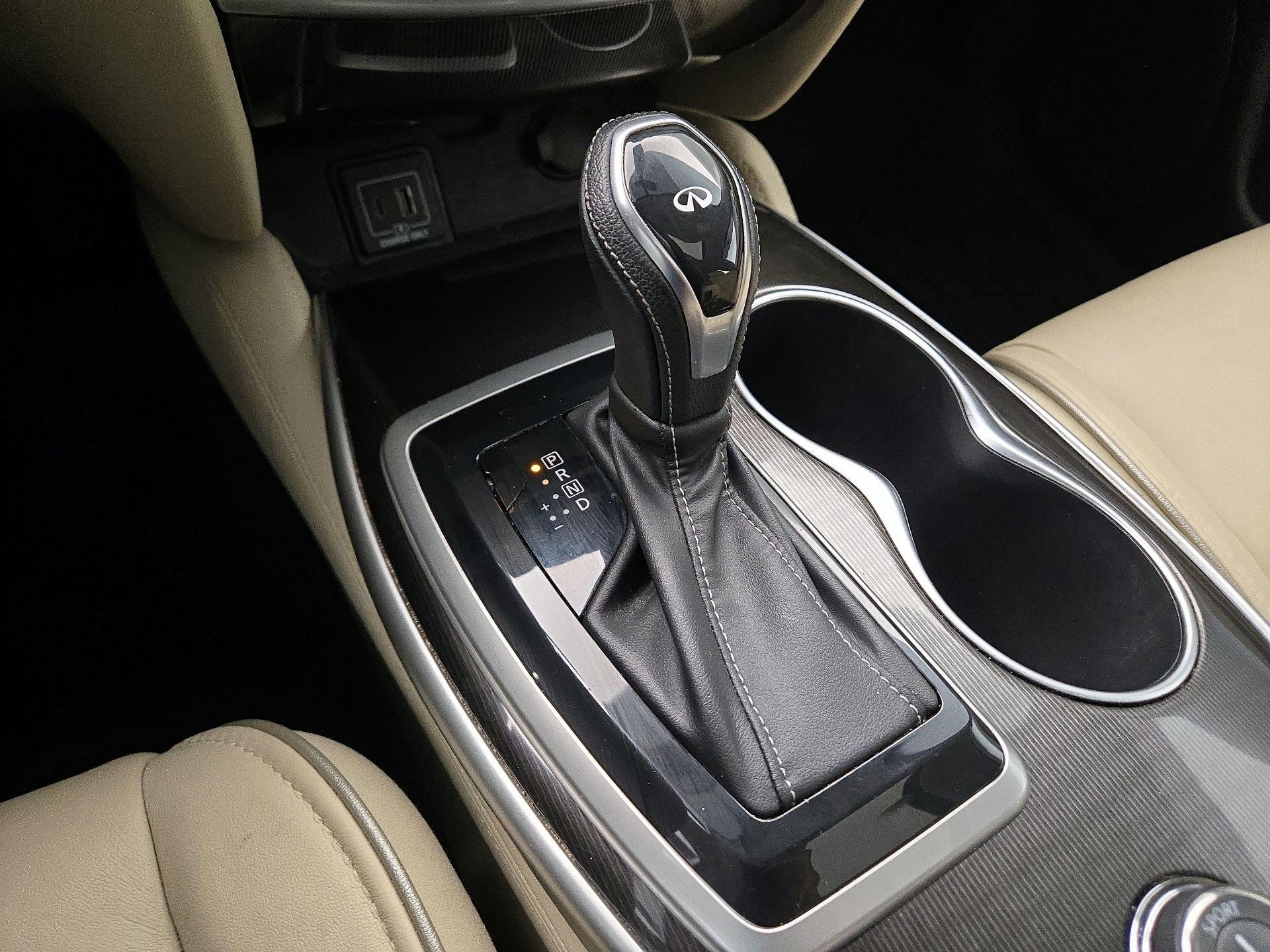 Thumbnail: 2020 INFINITI QX60 - 18