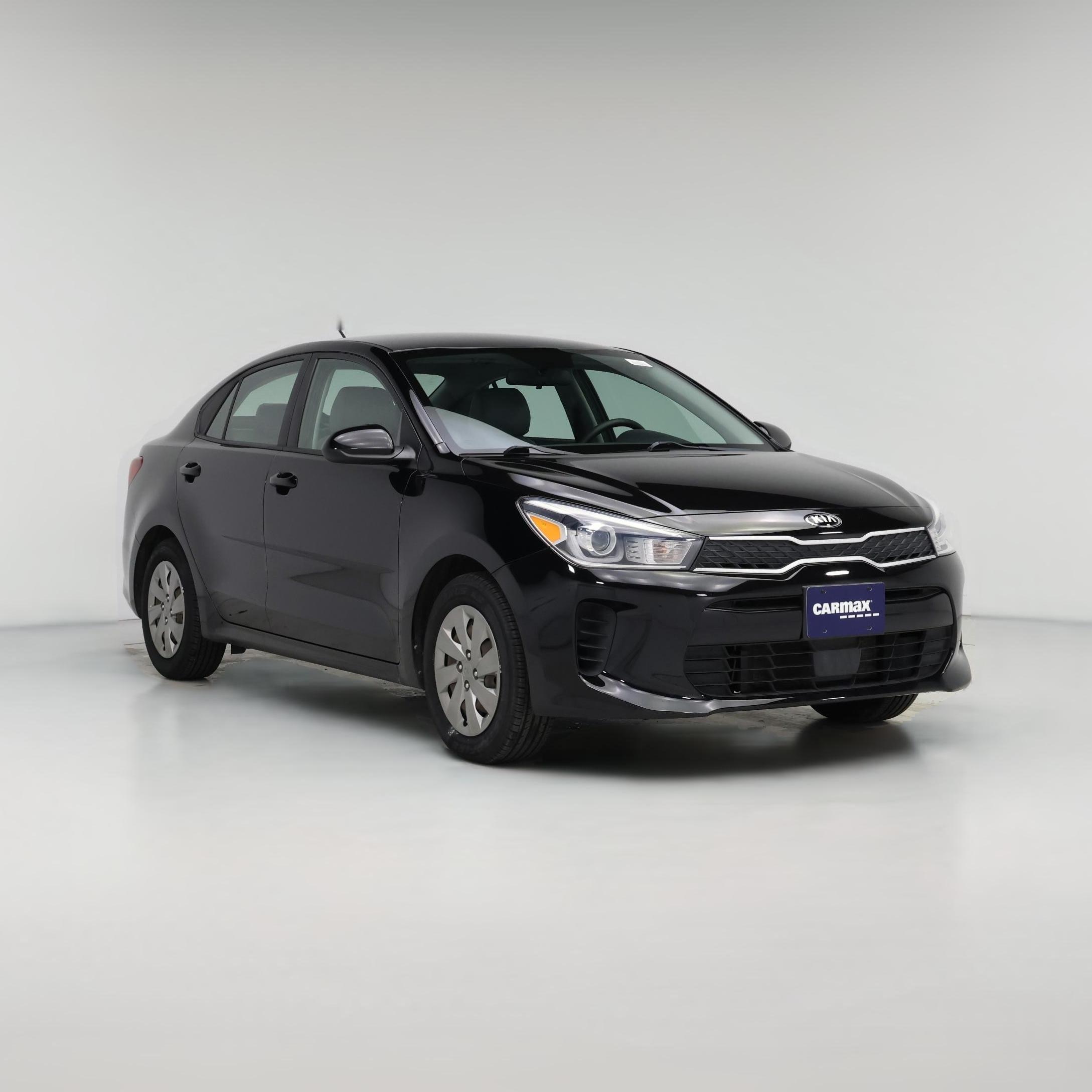Thumbnail: 2019 Kia Rio - 1