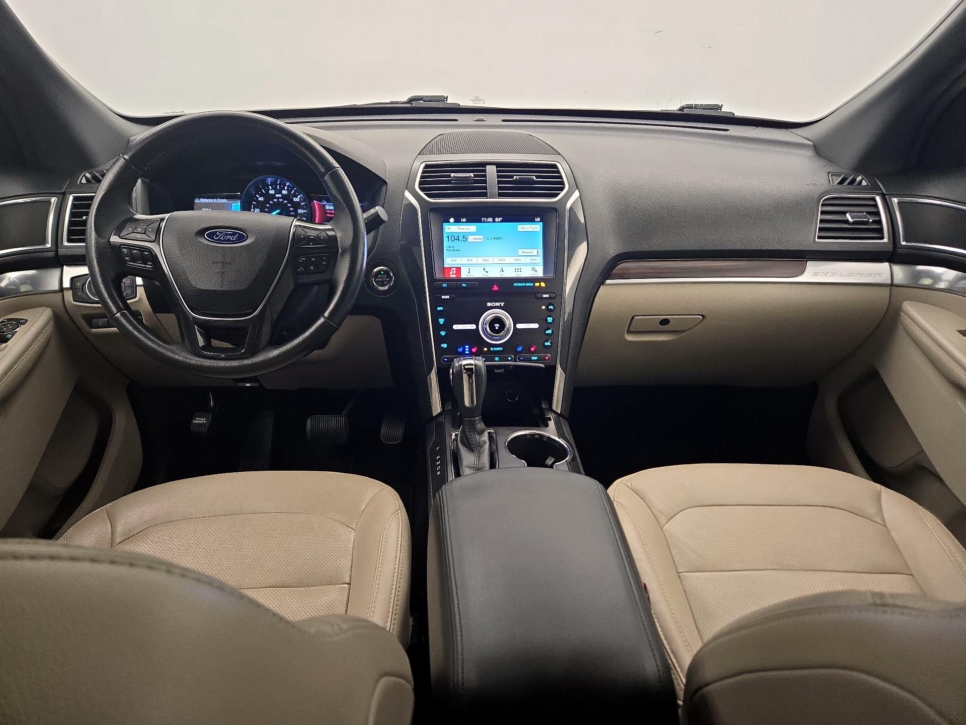 Thumbnail: 2019 Ford Explorer - 9