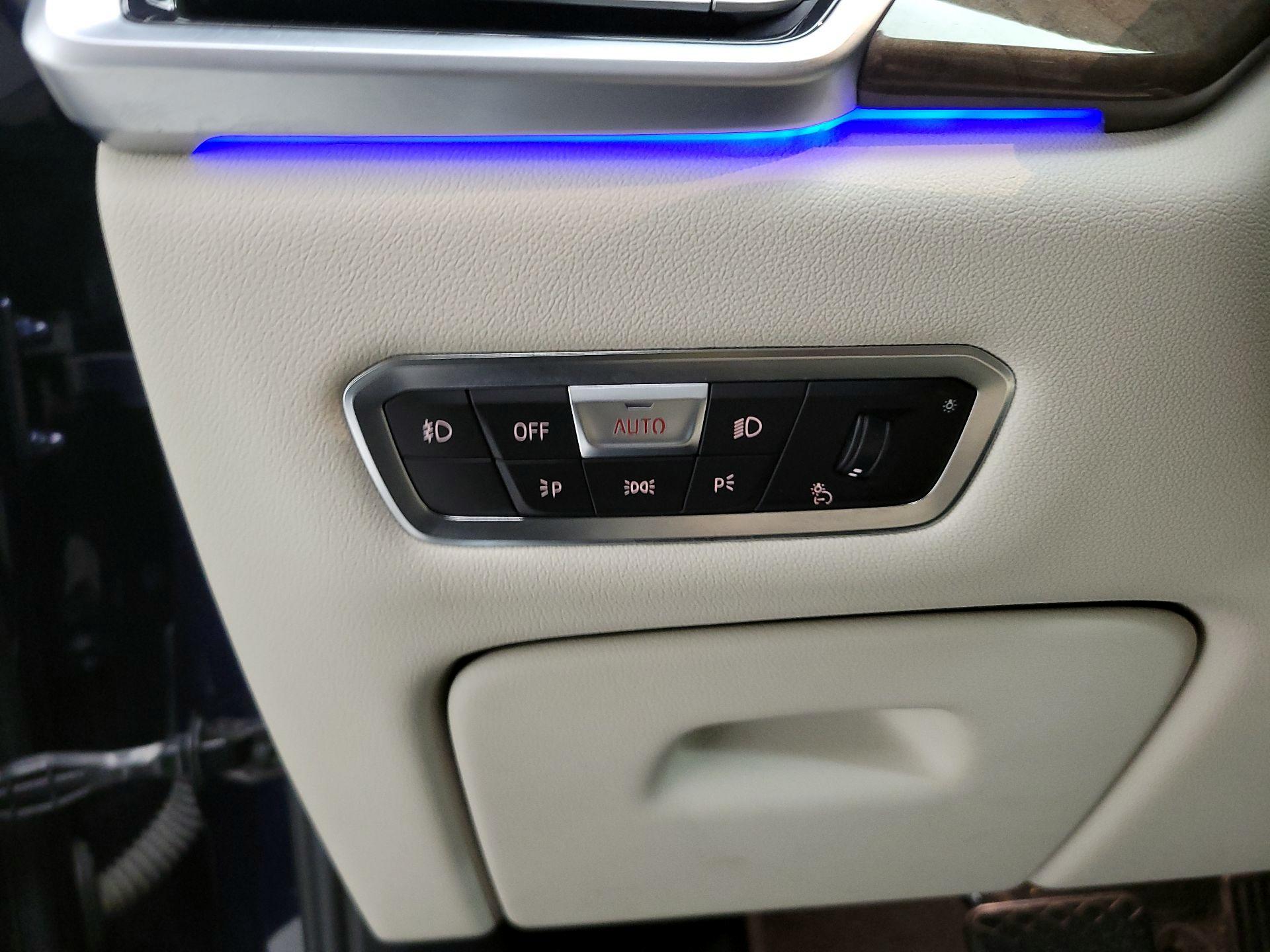 Thumbnail: 2019 BMW X5 - 13