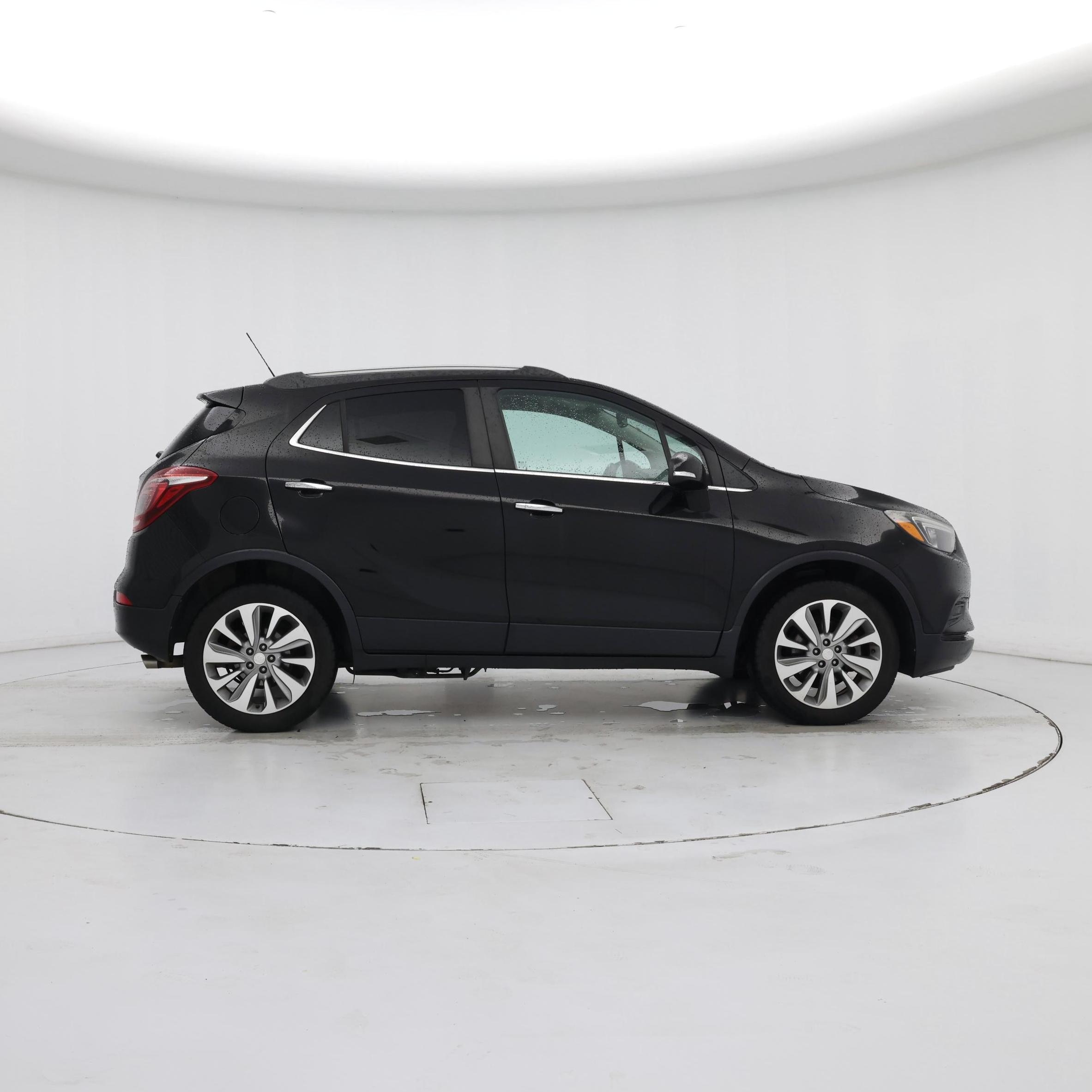 Thumbnail: 2018 Buick Encore - 7