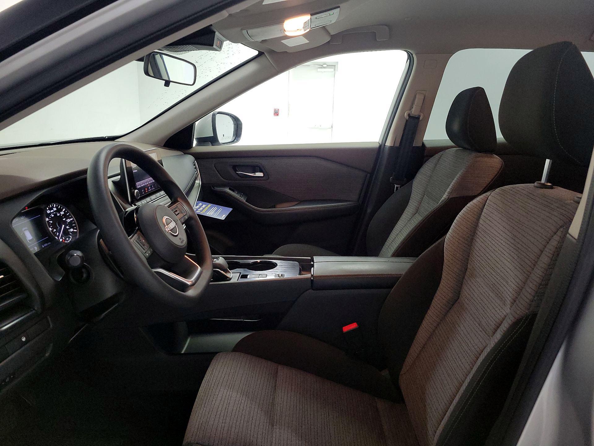 Thumbnail: 2023 Nissan Rogue - 11