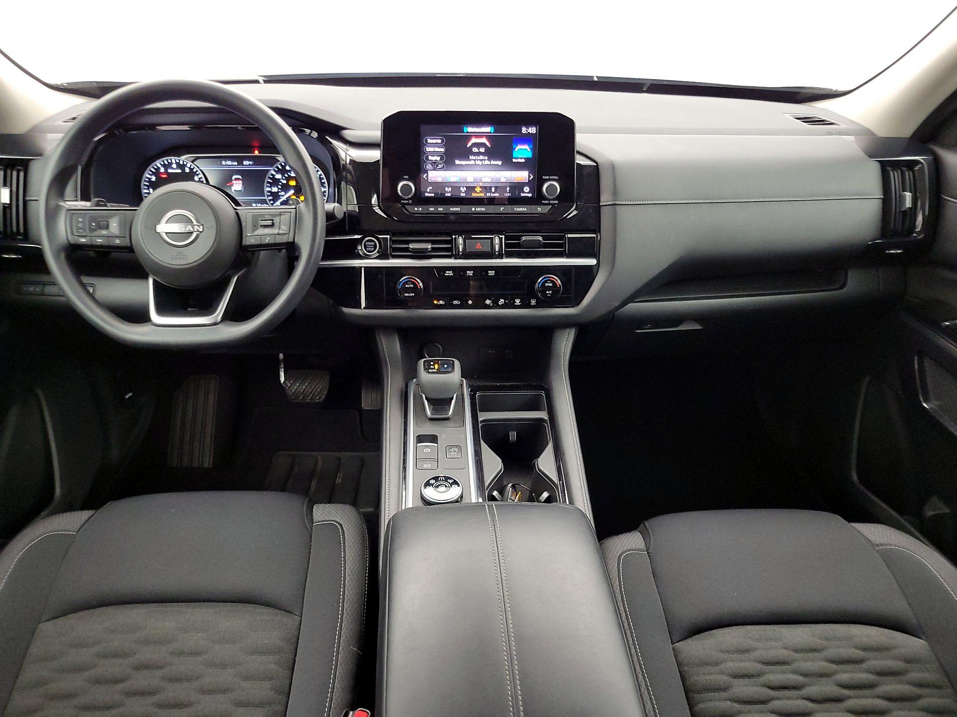 Thumbnail: 2022 Nissan Pathfinder - 9