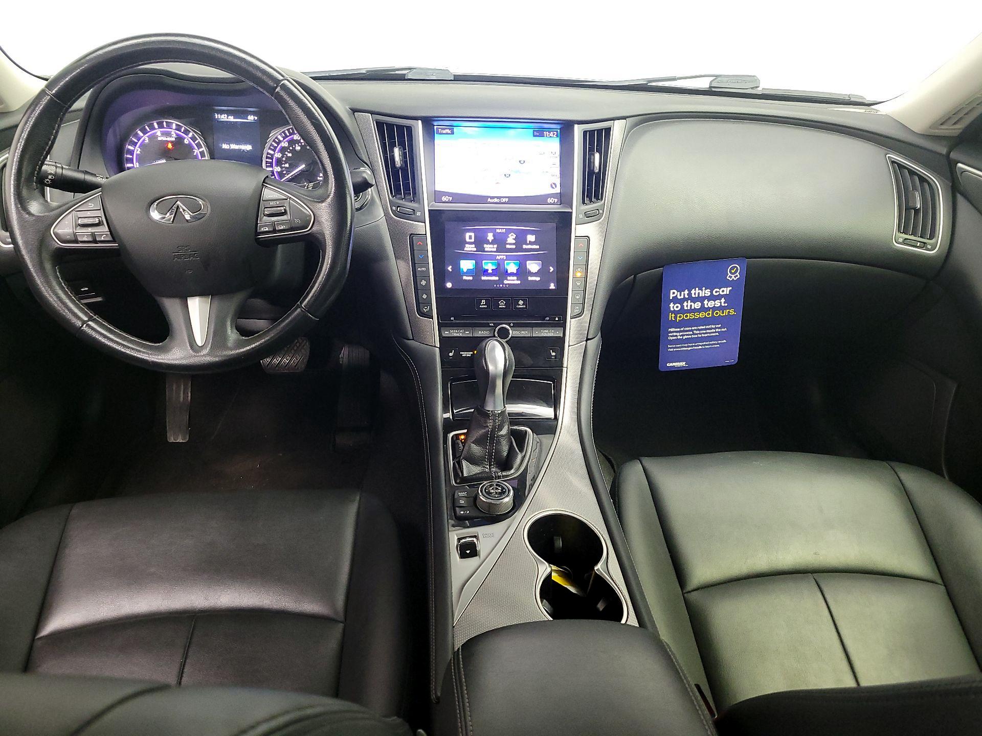 Thumbnail: 2015 INFINITI Q50 - 9