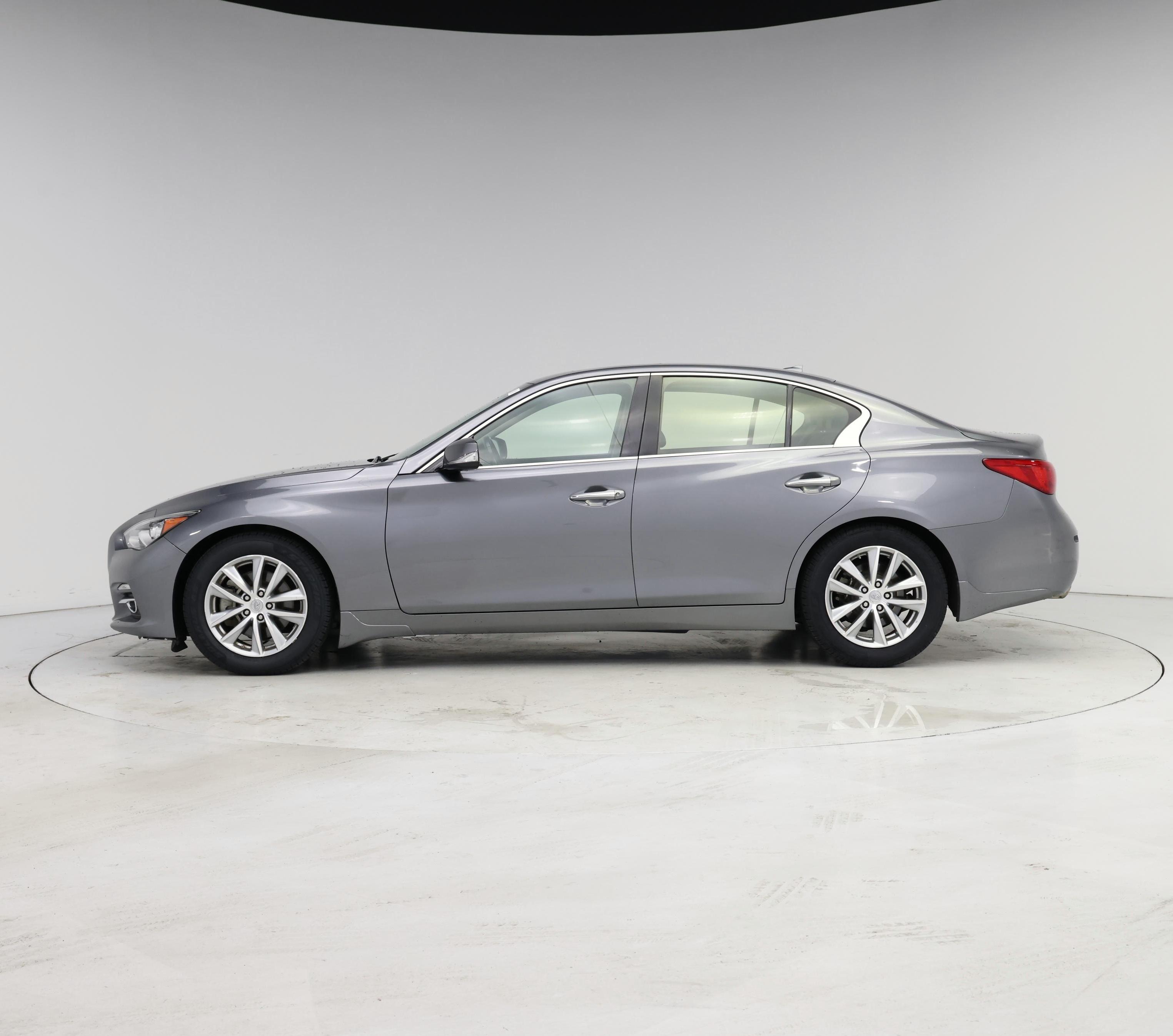 Thumbnail: 2015 INFINITI Q50 - 3