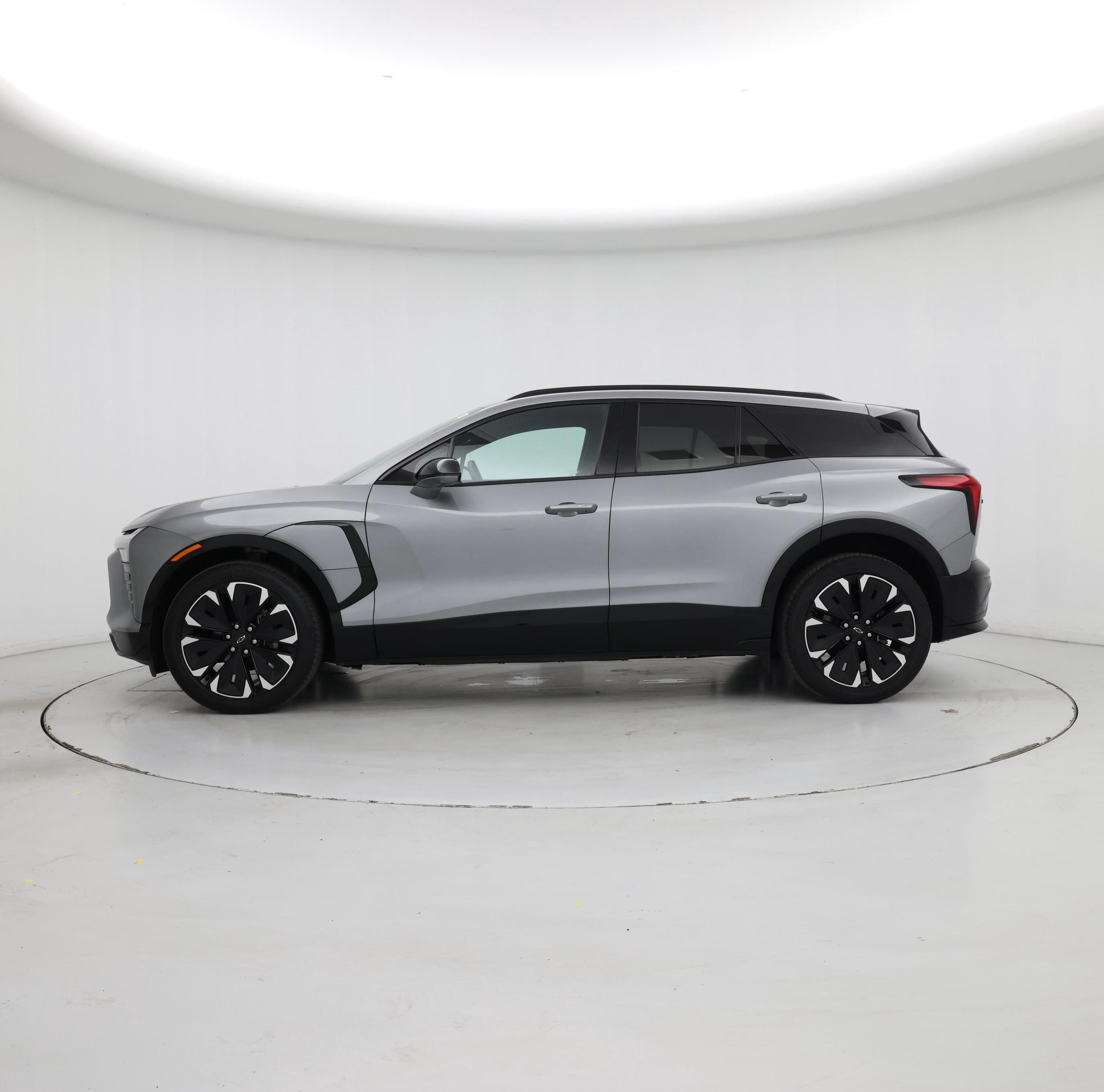 Thumbnail: 2024 Chevrolet Blazer EV - 3