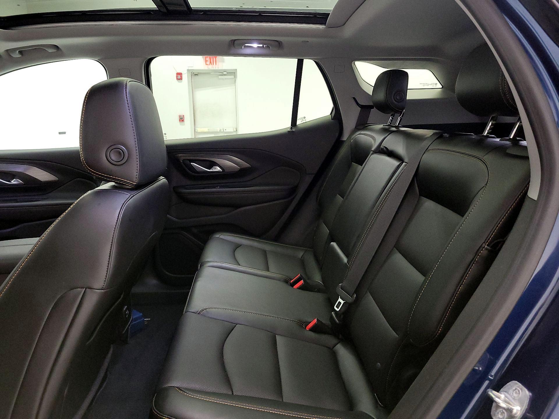 Thumbnail: 2020 GMC Terrain - 20