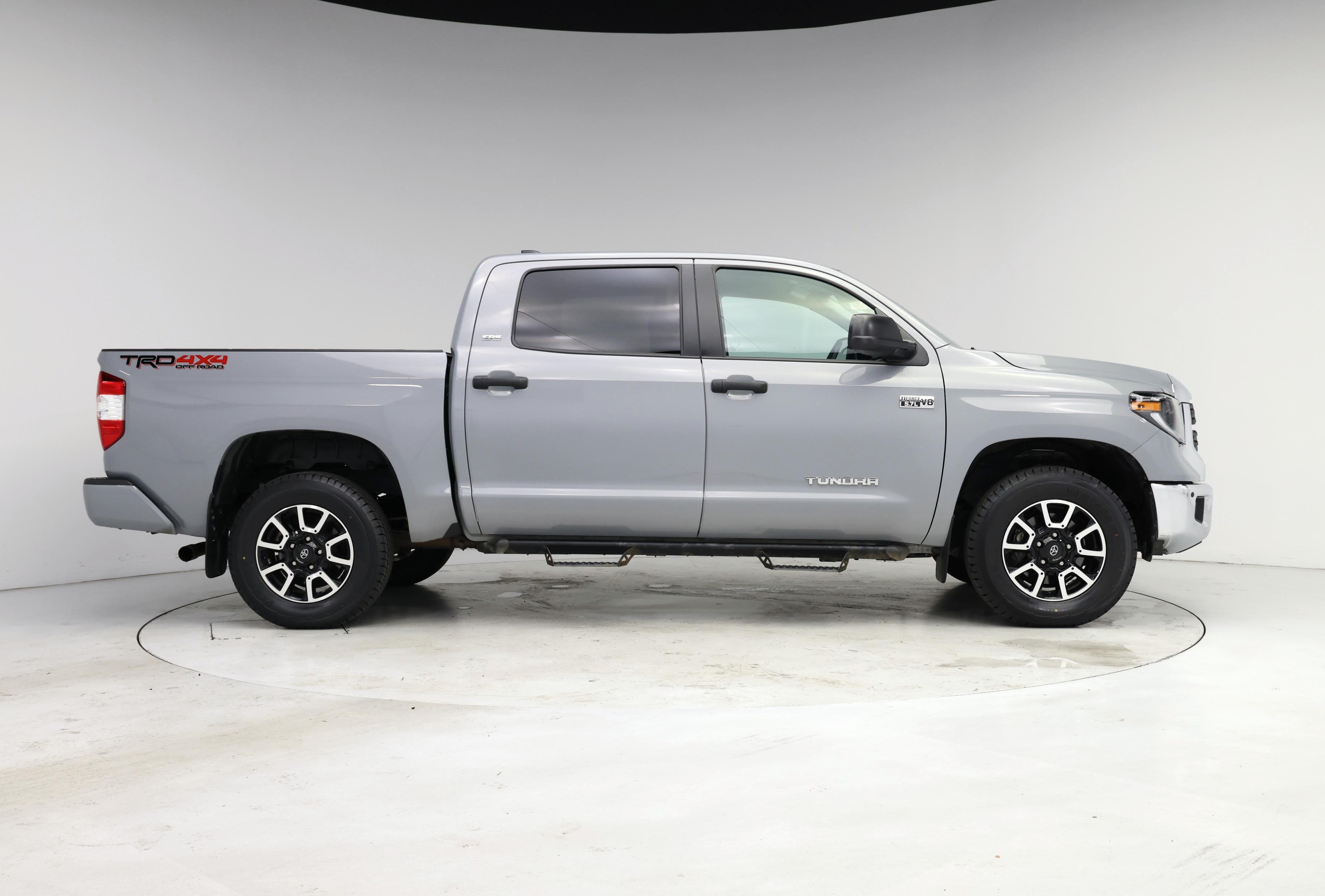 Thumbnail: 2021 Toyota Tundra - 7