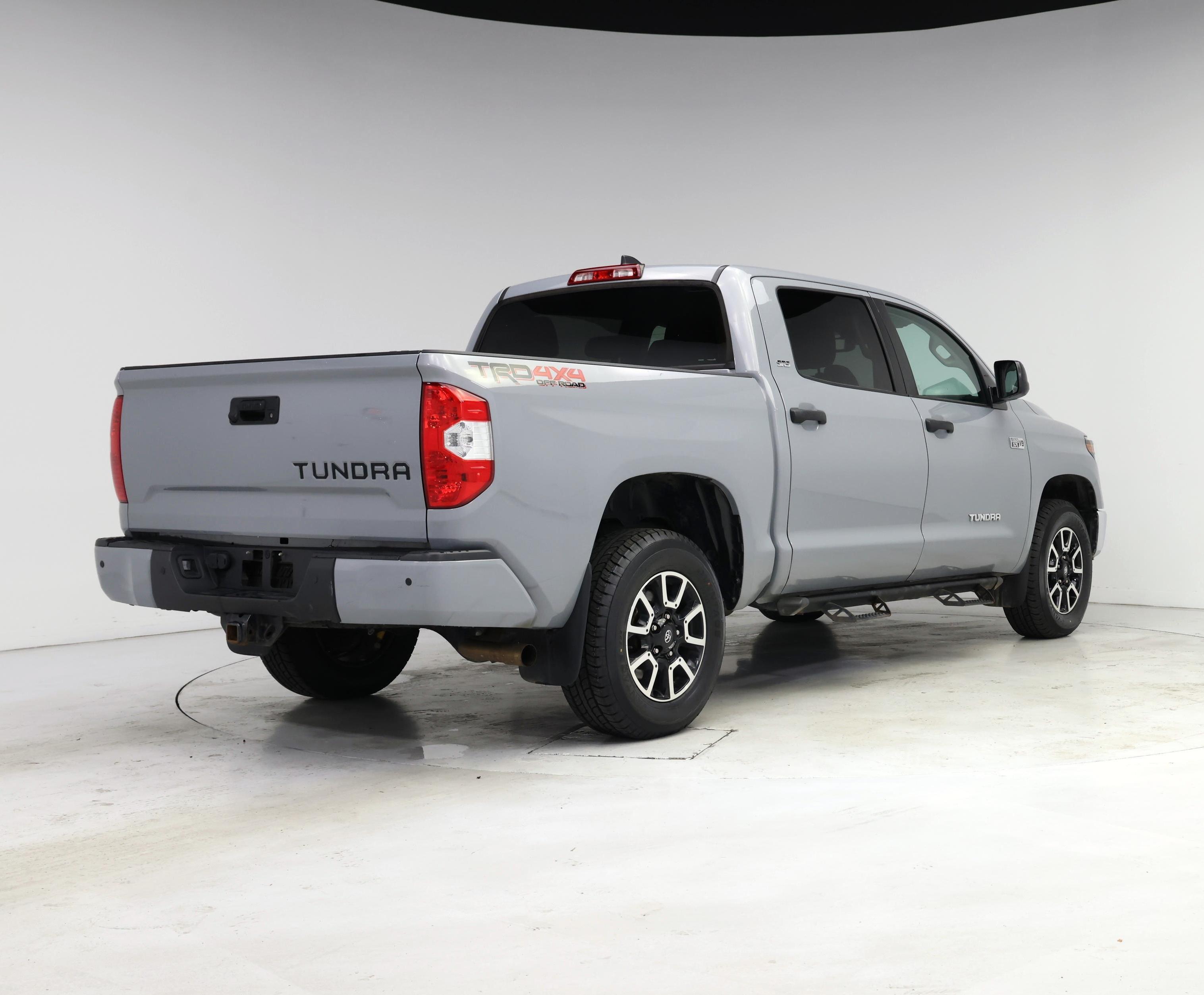 Thumbnail: 2021 Toyota Tundra - 8