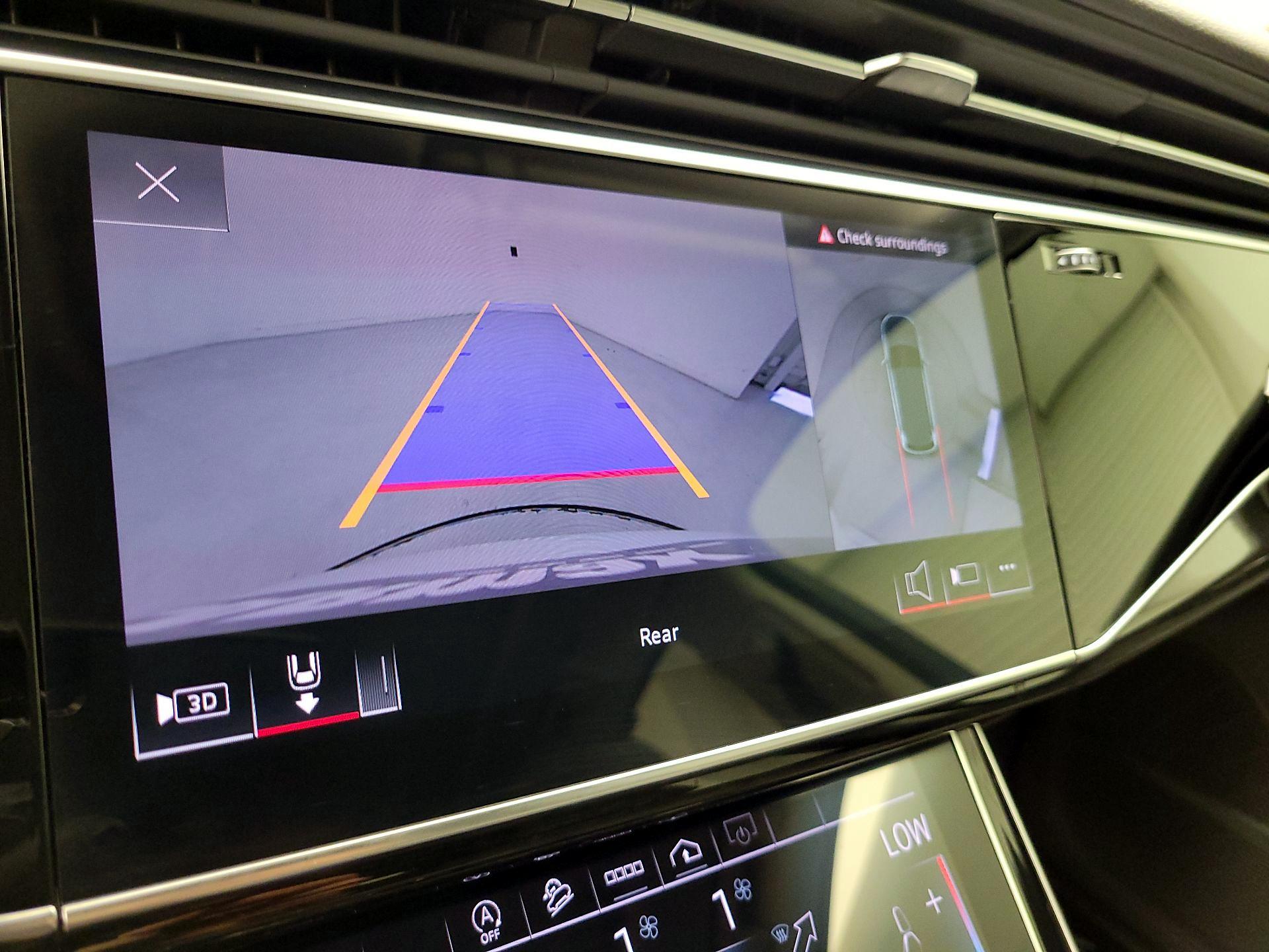 Thumbnail: 2023 Audi Q7 - 15