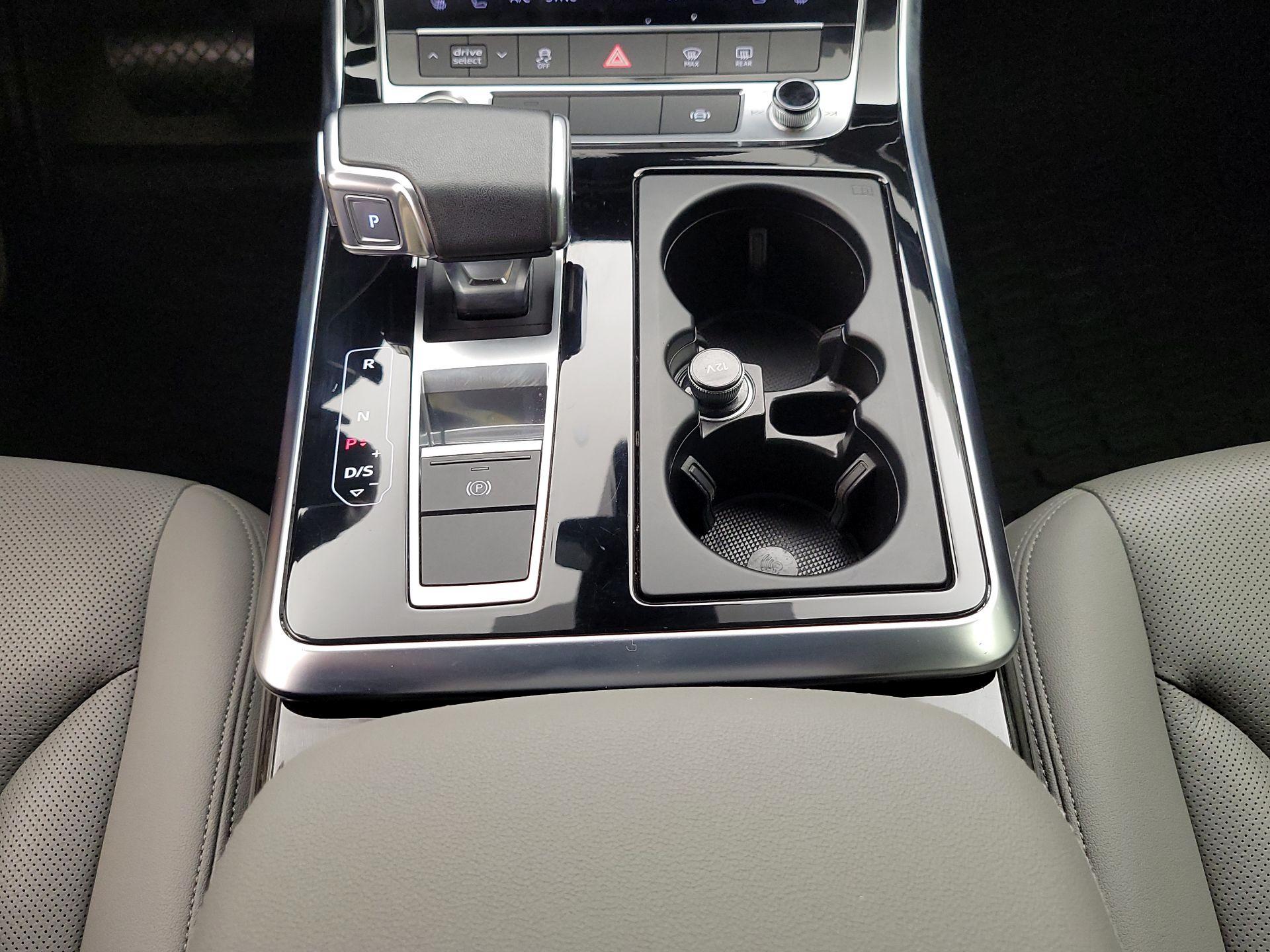 Thumbnail: 2023 Audi Q7 - 18