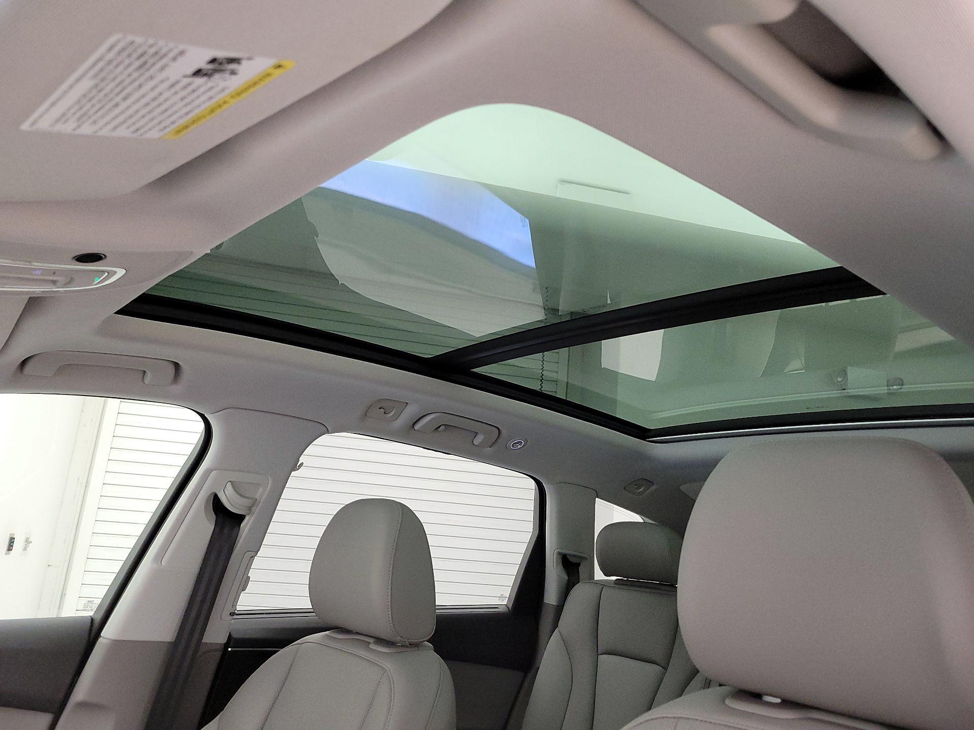 Thumbnail: 2023 Audi Q7 - 20