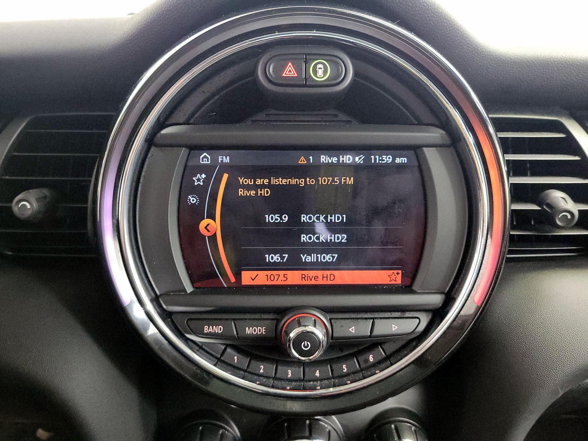 Thumbnail: 2021 MINI Cooper Hardtop - 16