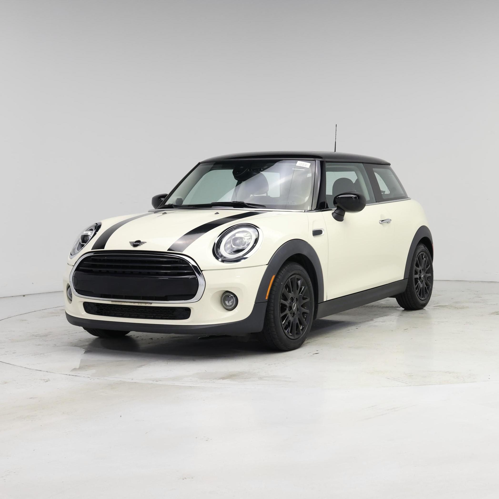 Thumbnail: 2021 MINI Cooper Hardtop - 4