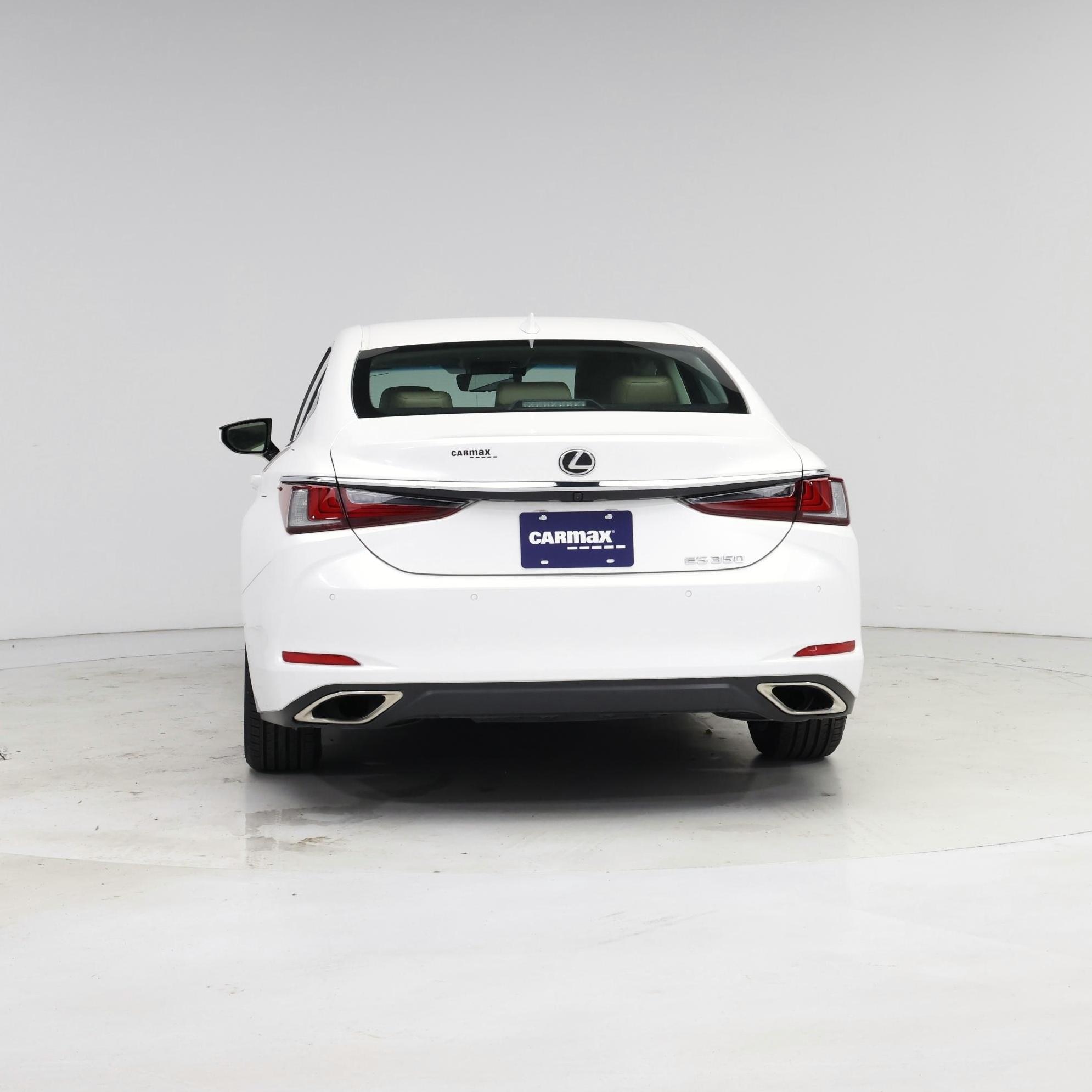 Thumbnail: 2021 Lexus ES - 6